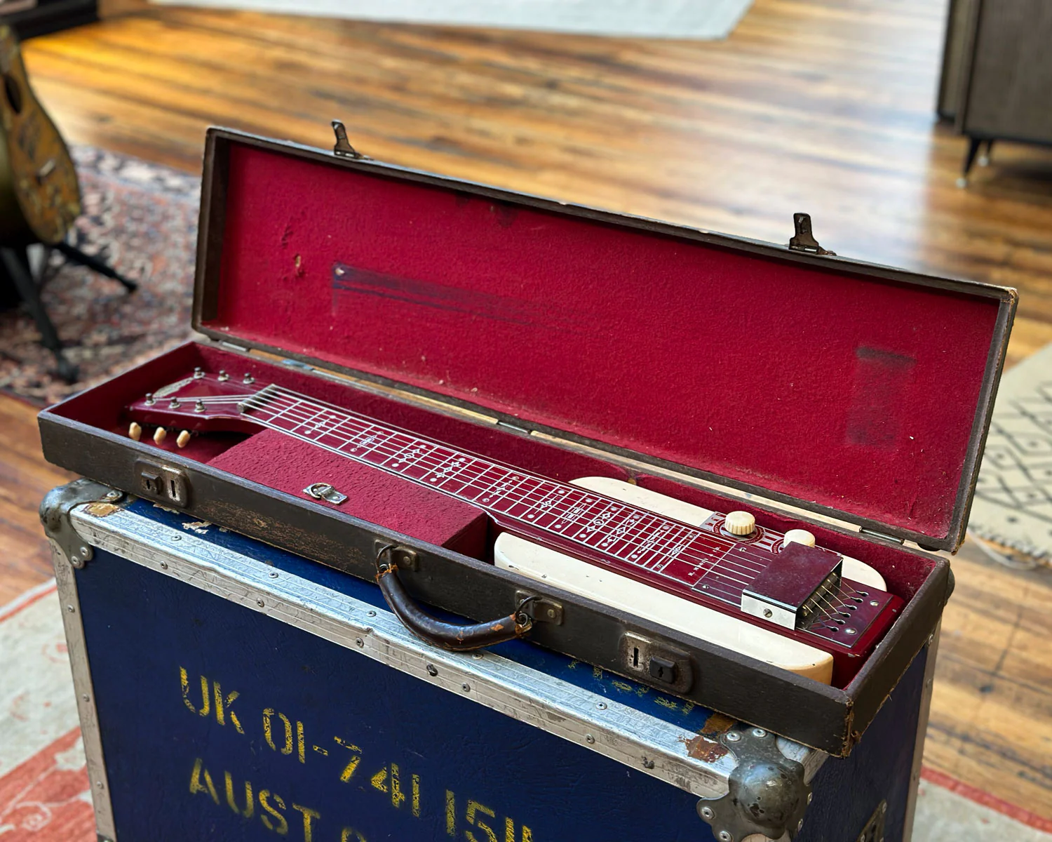 Early 1950s Moody 1x12 Combo and Lap Steel - Image 10