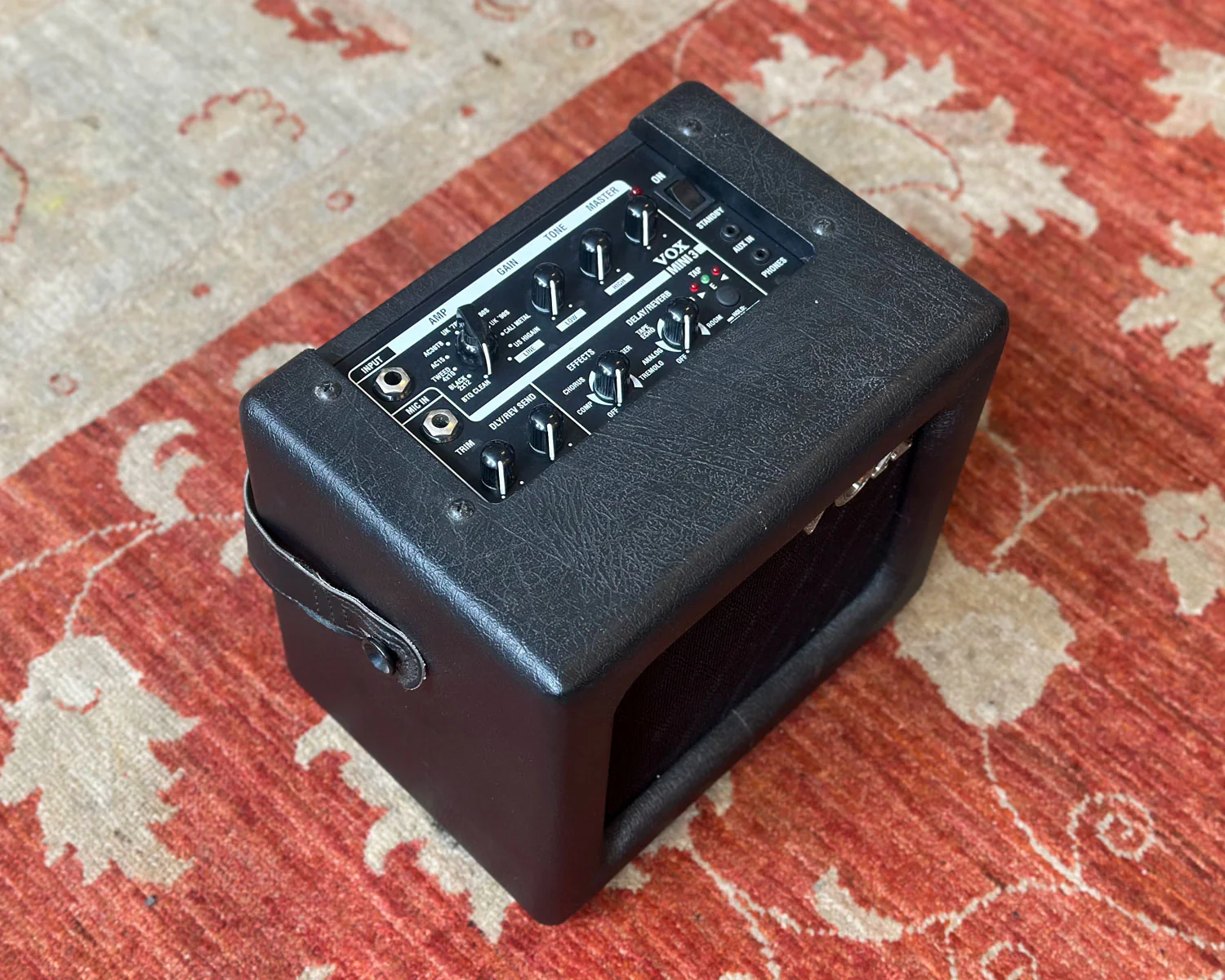 VOX Mini3-G2 Portable Modeling Guitar Amplifier - Image 2