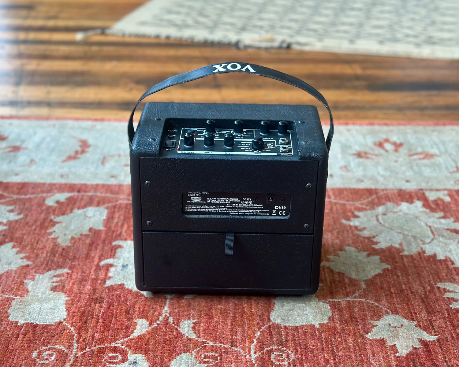 VOX Mini3-G2 Portable Modeling Guitar Amplifier - Image 3