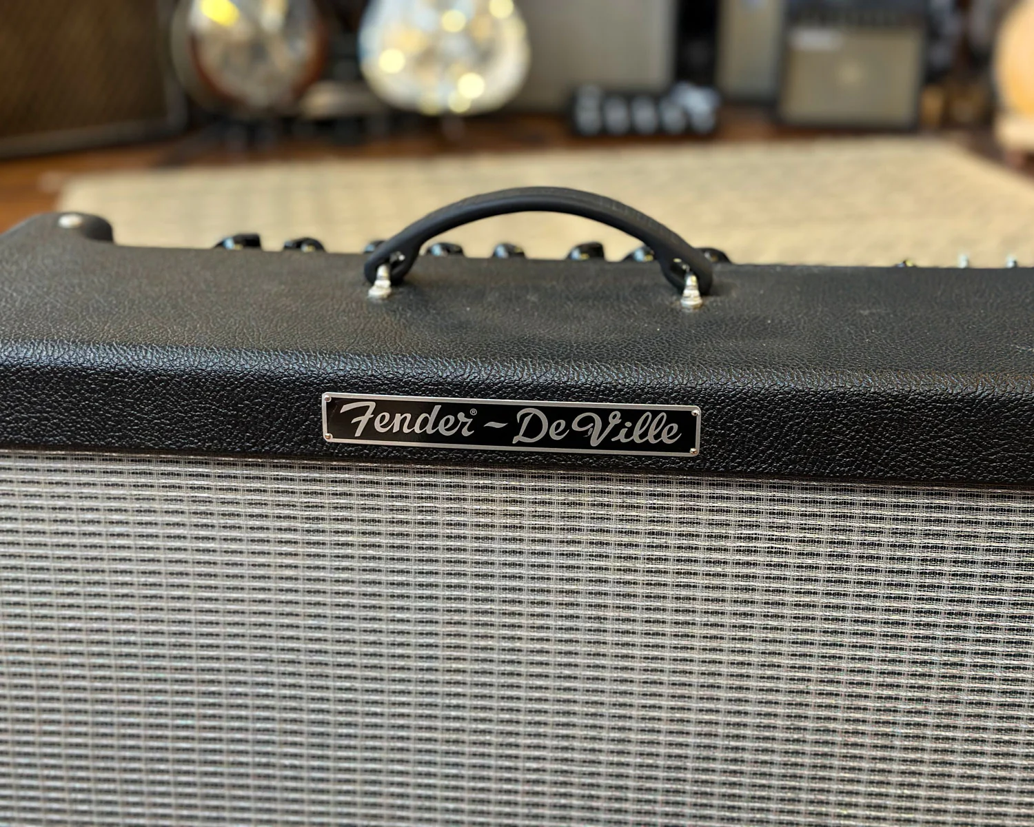 Fender Hot Rod DeVille 212 60 Watt 2x12" Guitar Amplifier w/Spring Reverb - Image 6