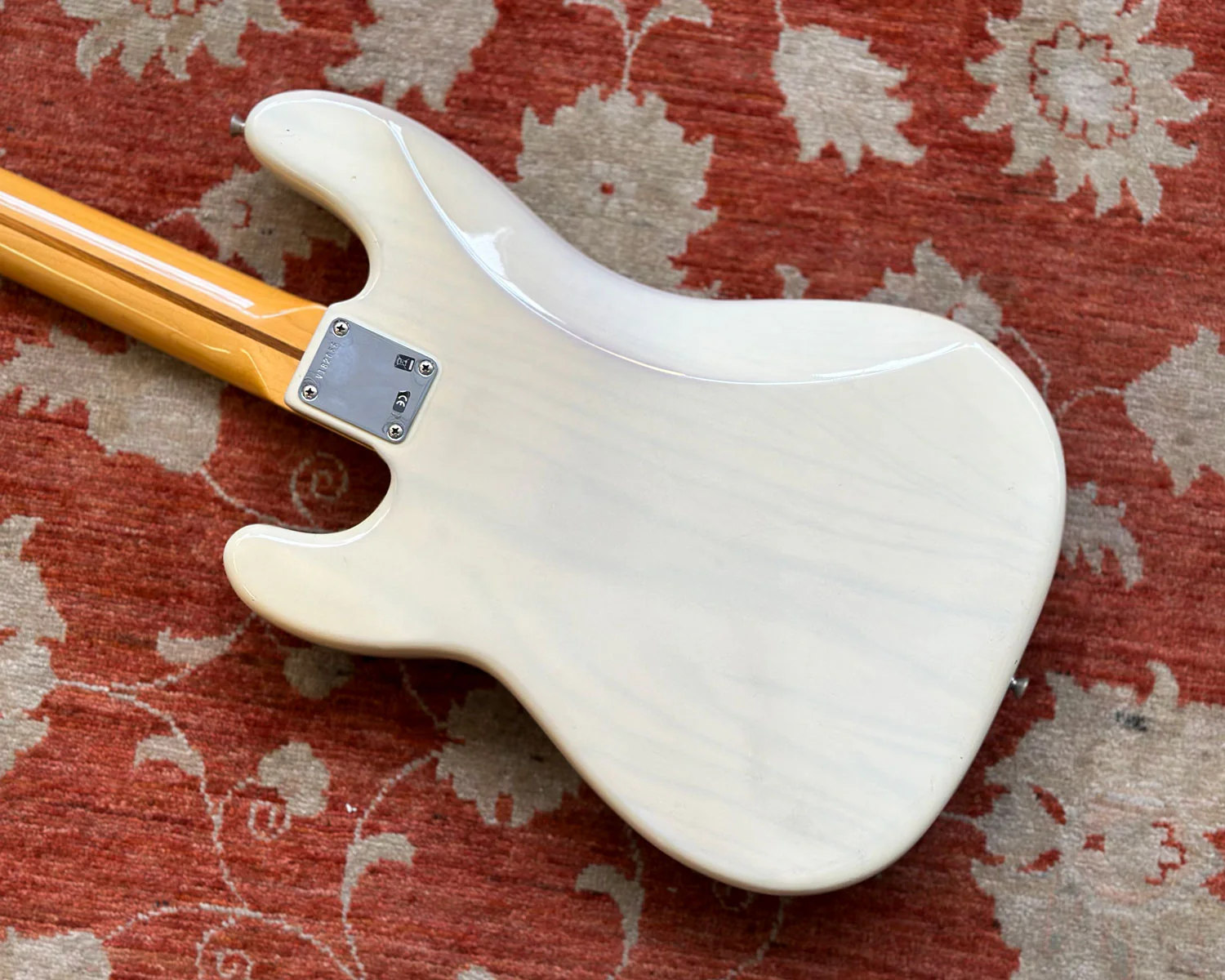 2008 Fender American Vintage '57 Precision Bass - White Gold - Image 4