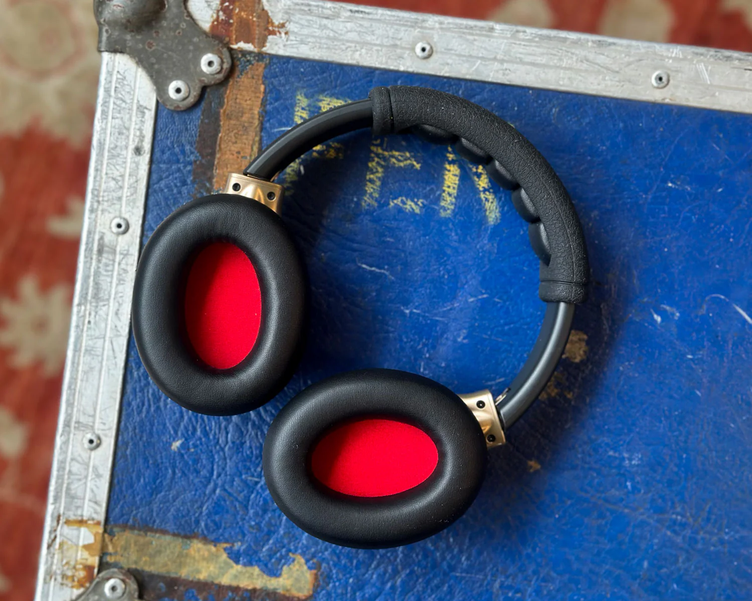 Positive Grid Spark Neo Wireless Smart Guitar Headphones - Image 2