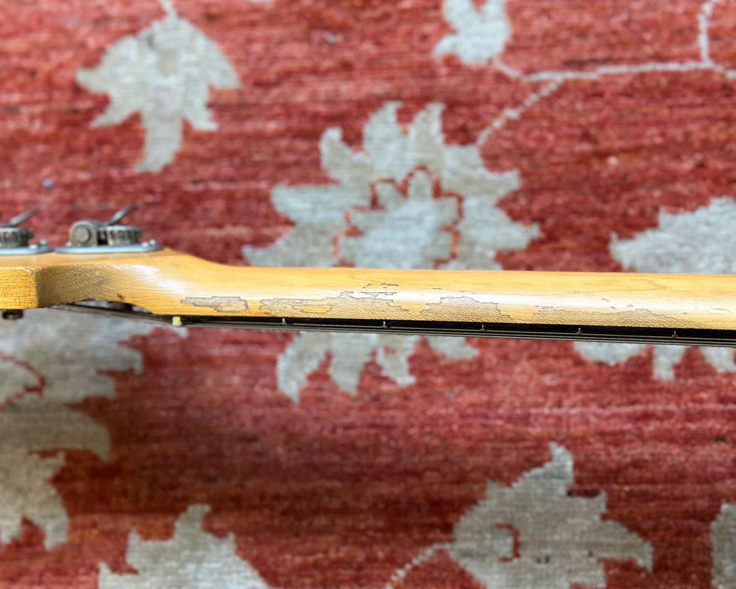 1974 Fender Musicmaster Bass - White - Image 10