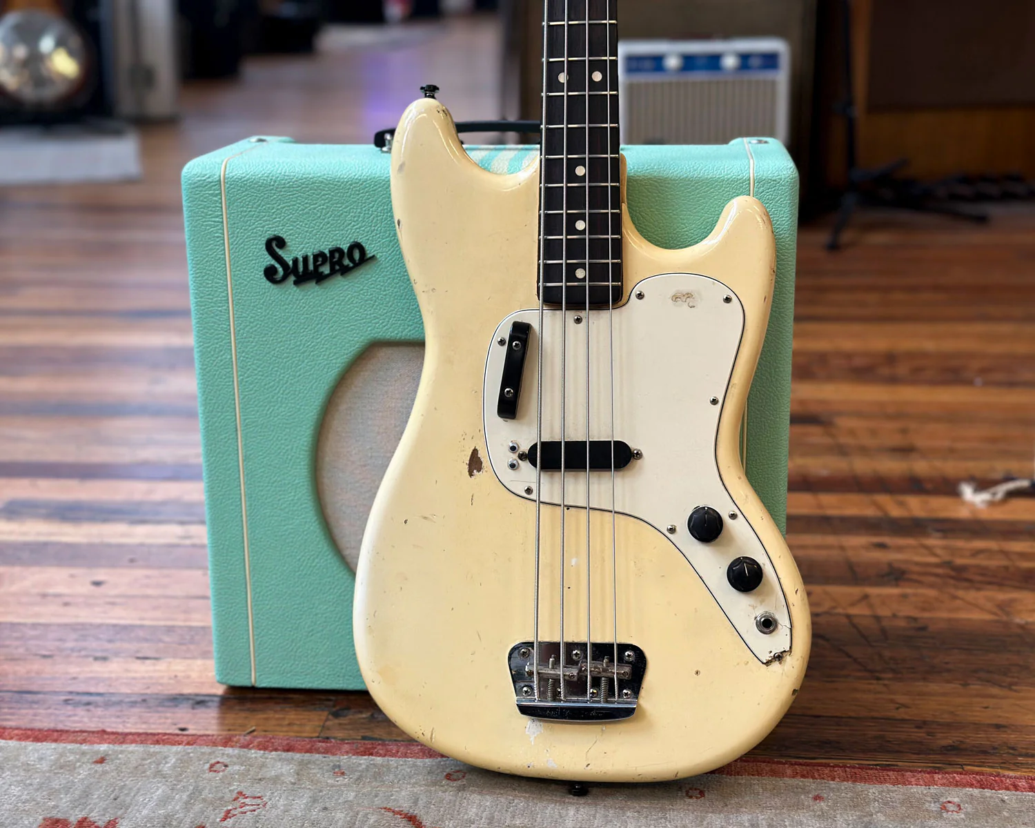 1974 Fender Musicmaster Bass - White - Image 12
