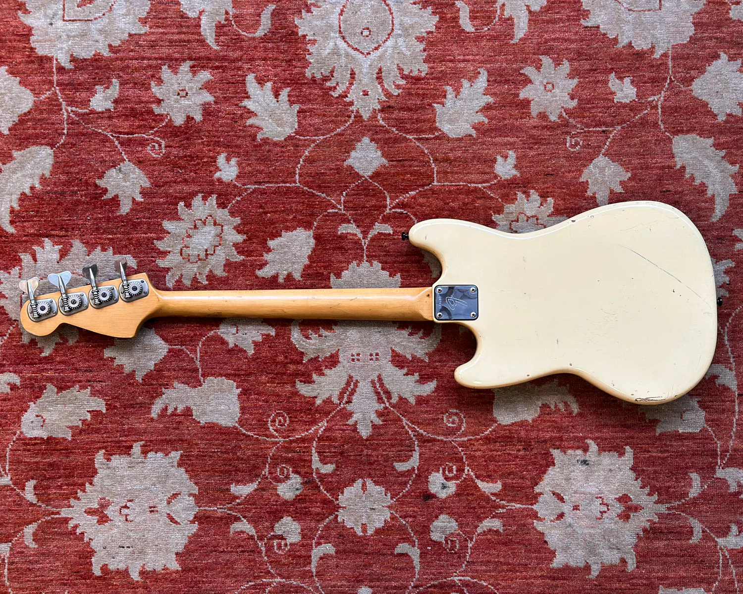 1974 Fender Musicmaster Bass - White - Image 4