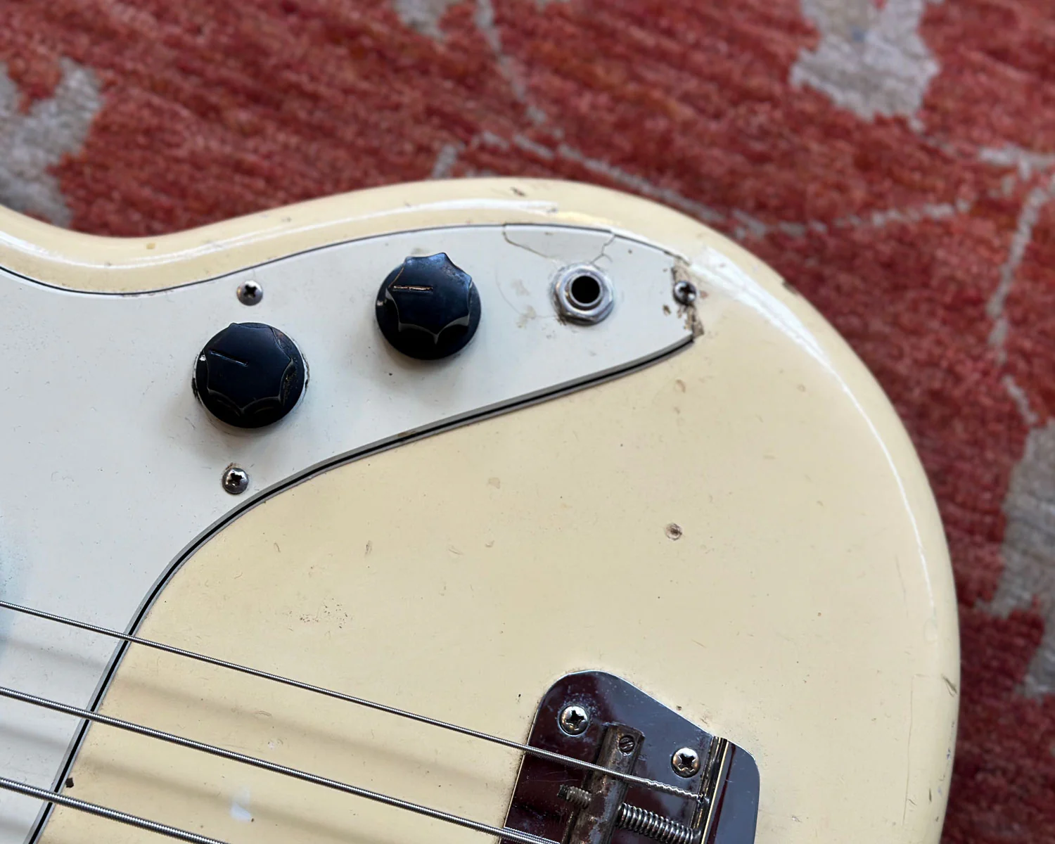 1974 Fender Musicmaster Bass - White - Image 7