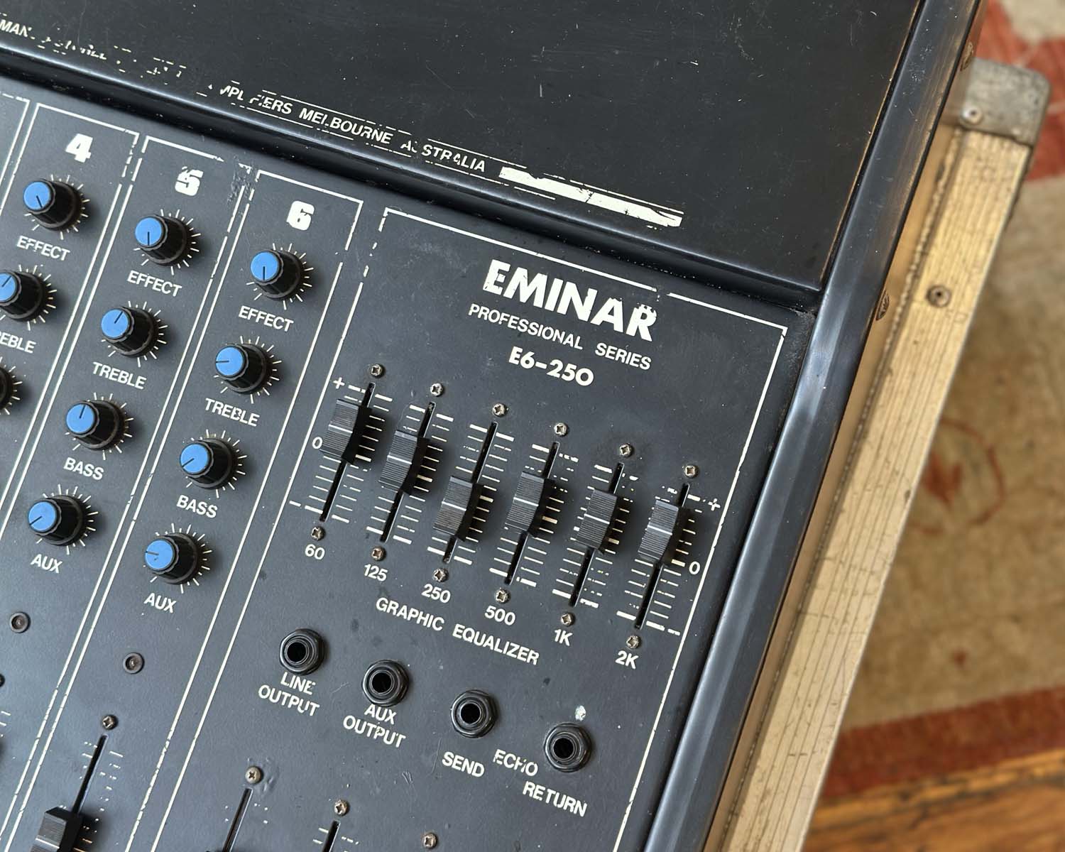 Eminar E6-250 w/ Speakers - AS IS - Image 4