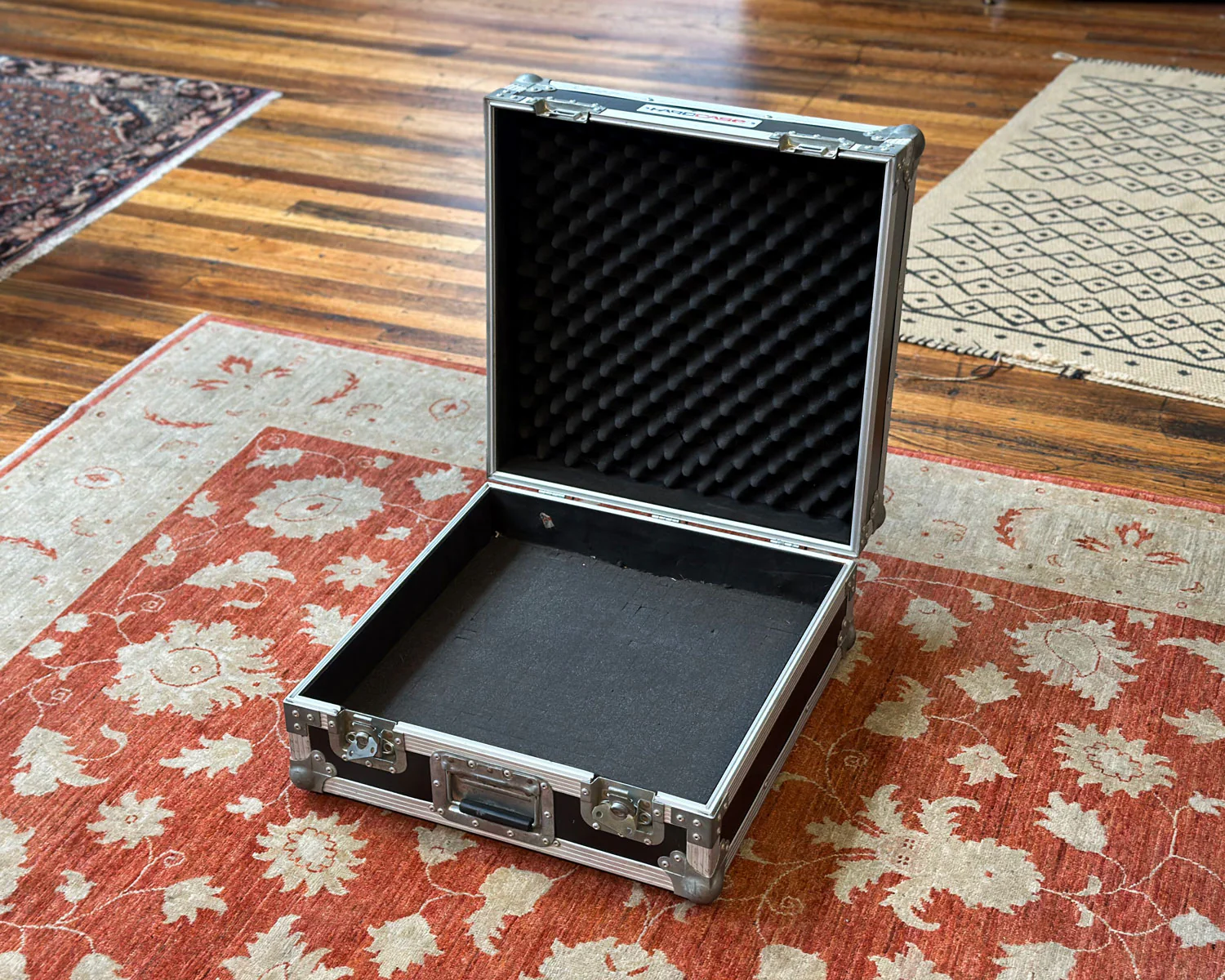 Hardcase Mixer Road Case - Image 5
