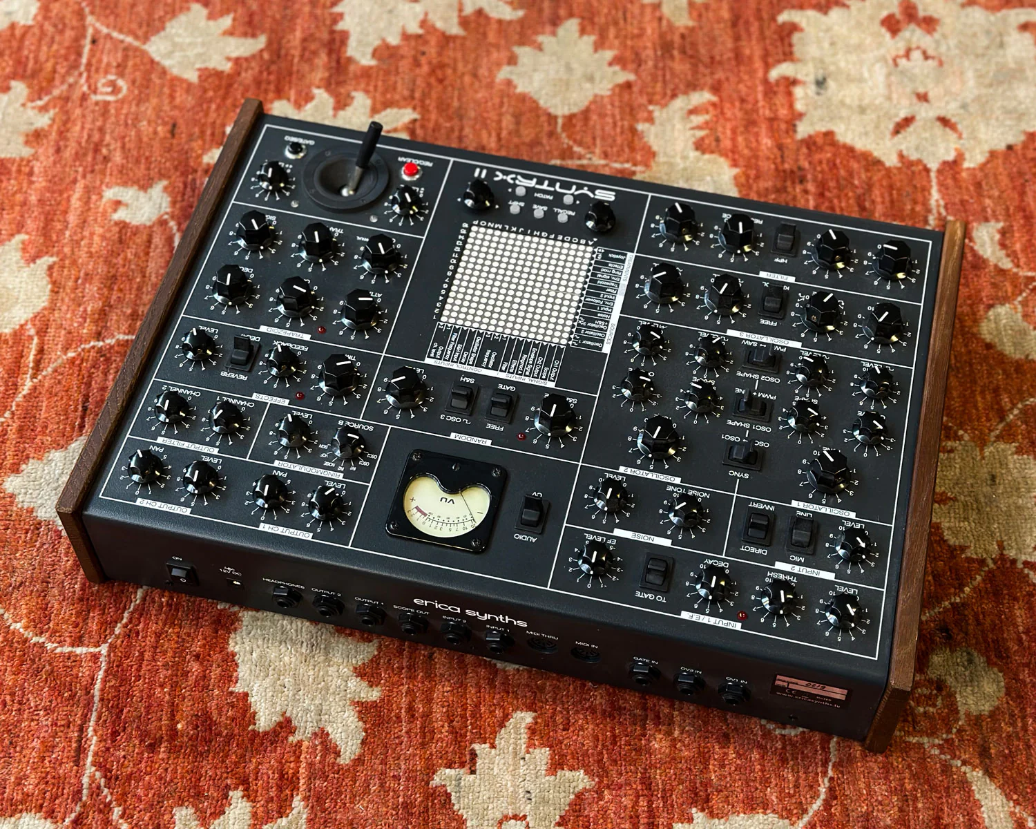 Erica Synths SYNTRX II Analogue Synthesizer - Image 2