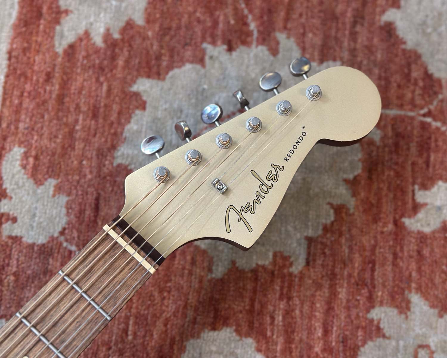 Fender Redondo Player BNZ Walnut Neck - Champagne Sparkle - Image 2