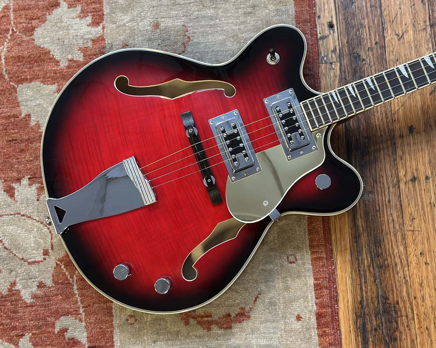 Eastwood Classic Tenor - Redburst