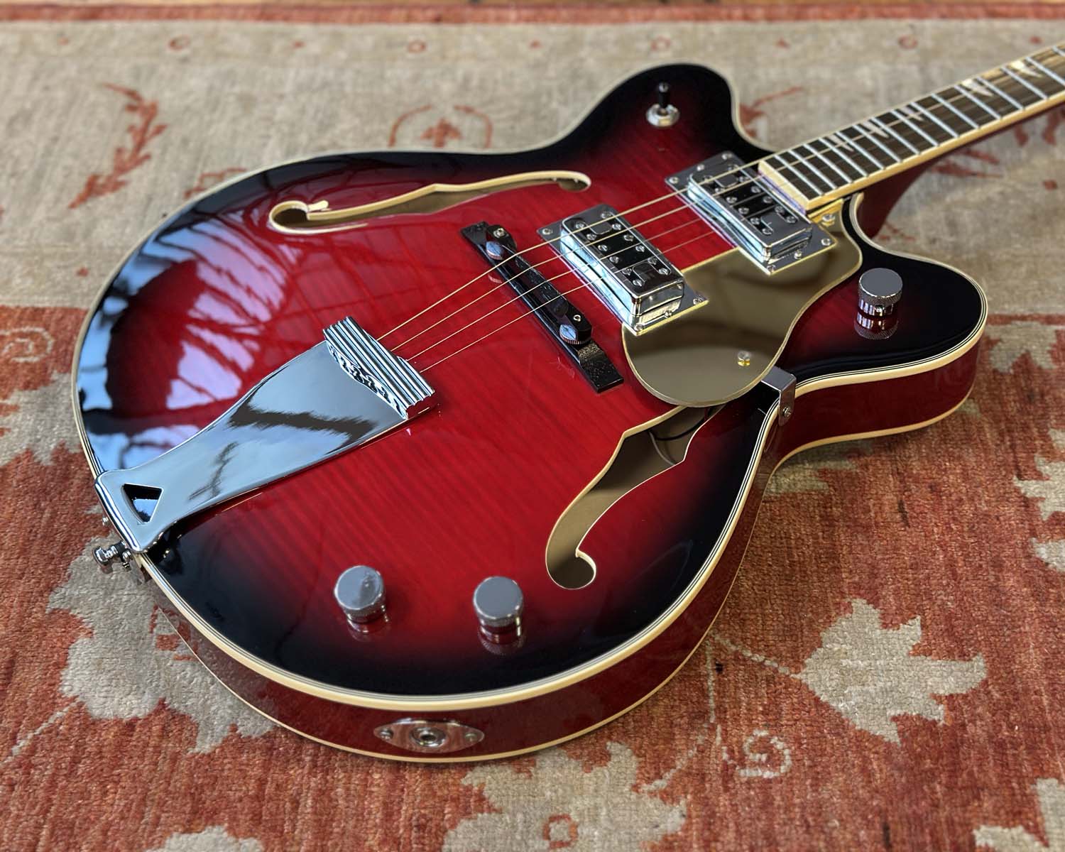Eastwood Classic Tenor - Redburst - Image 7