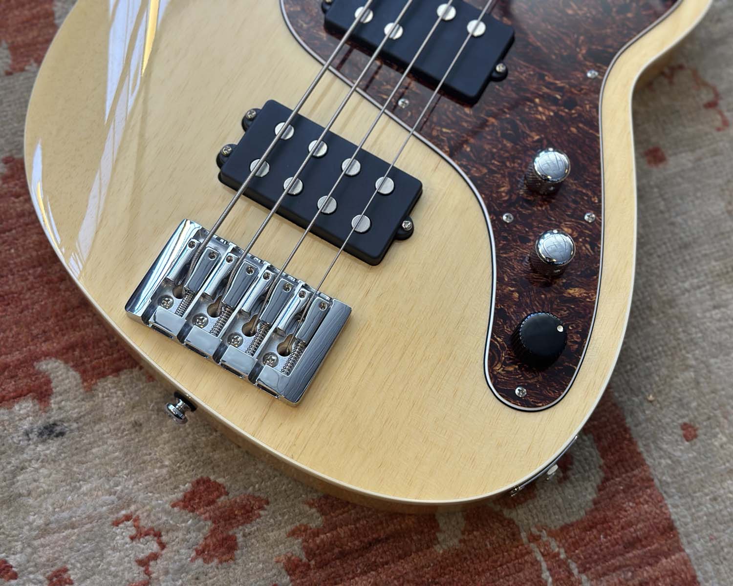 Reverend Mercalli 4 Bass - Image 8