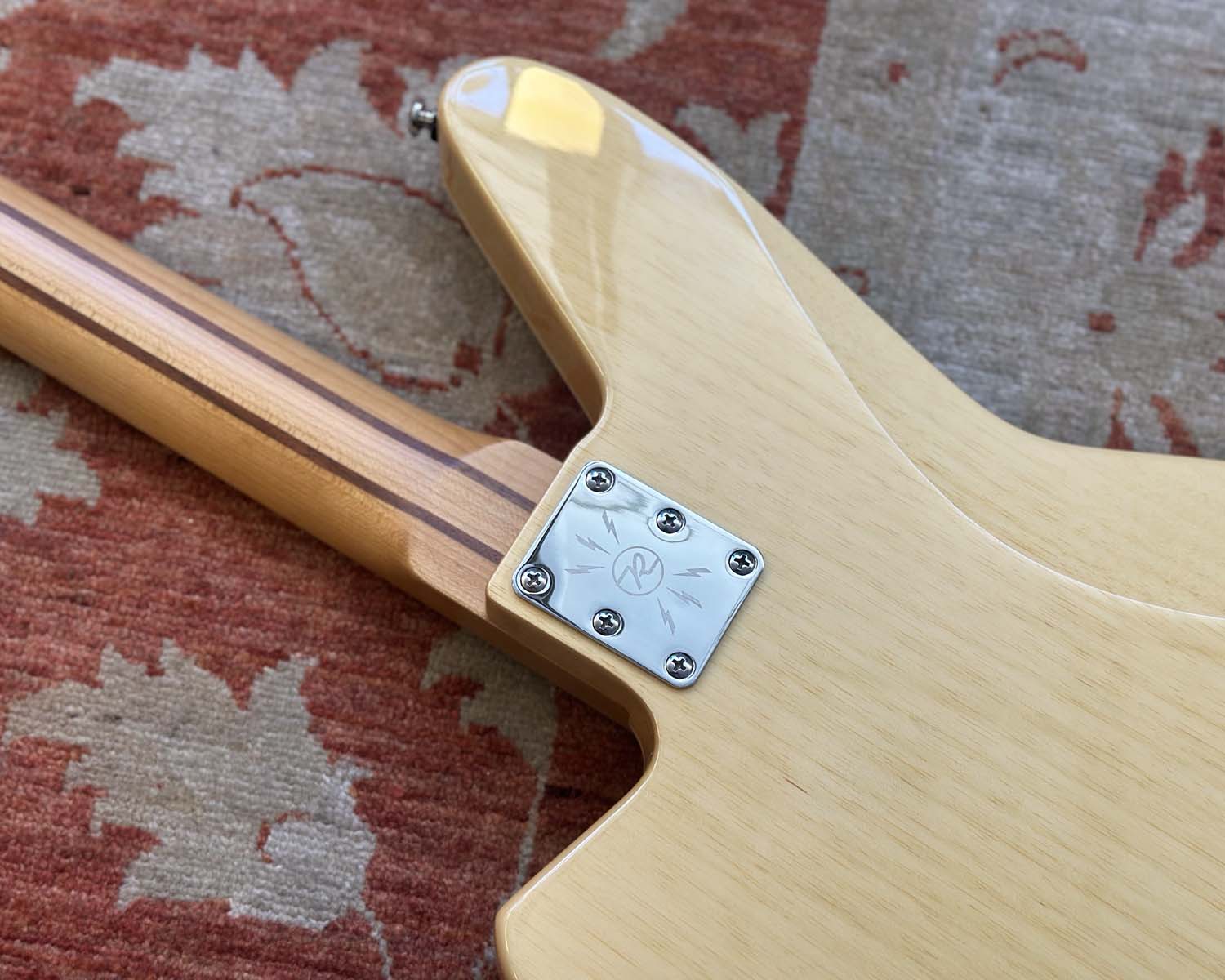 Reverend Mercalli 4 Bass - Image 9