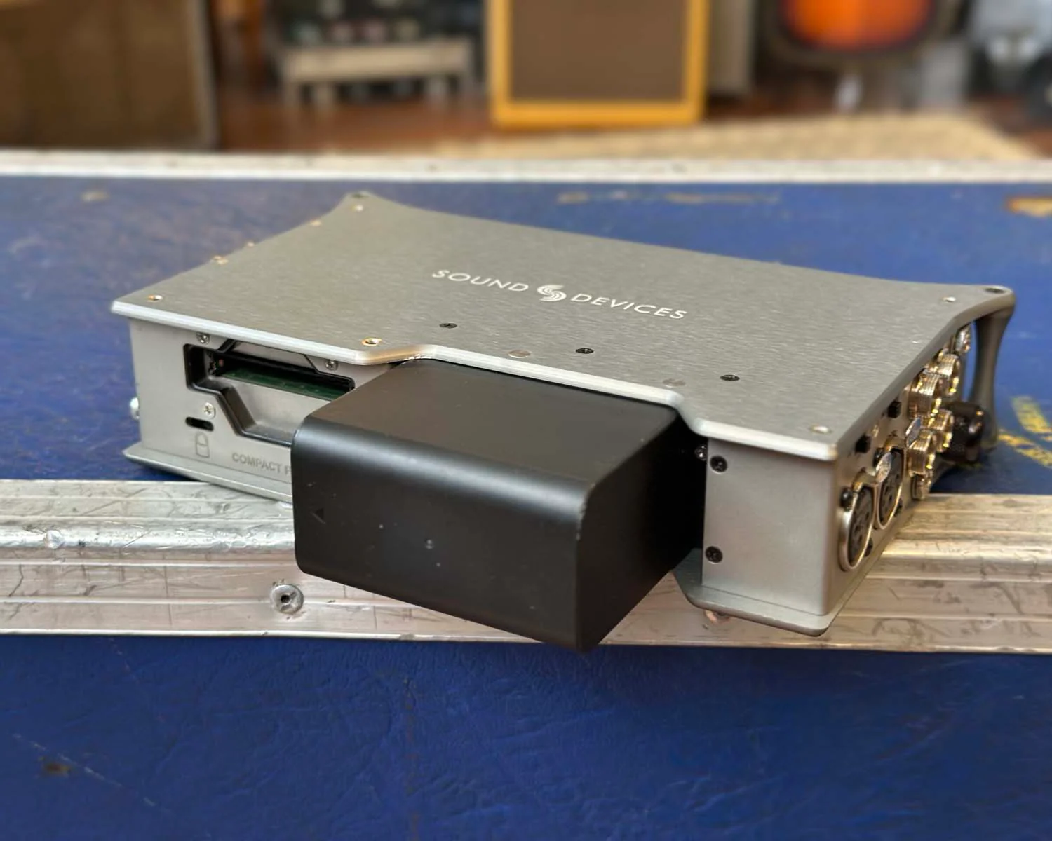 Sound Devices 744T Portable 4-Track - Bundle - Image 3