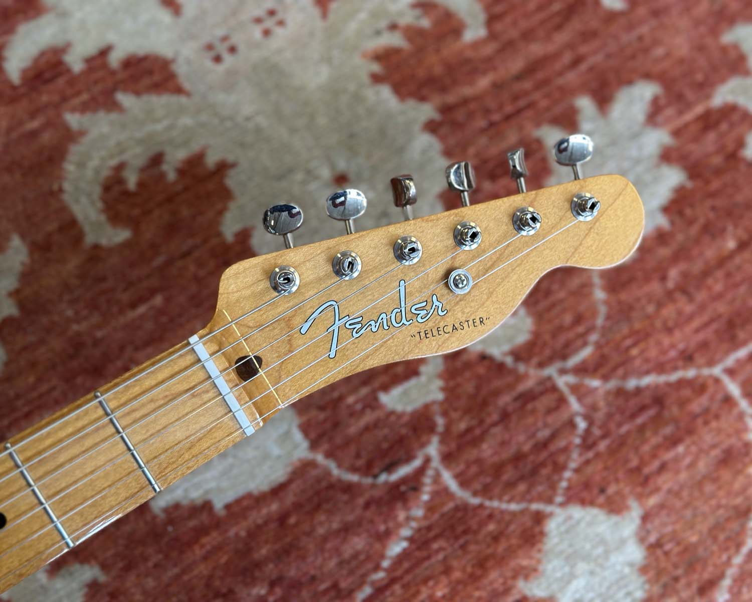 Fender Vintera '50s Telecaster Maple Sonic Blue - Image 2