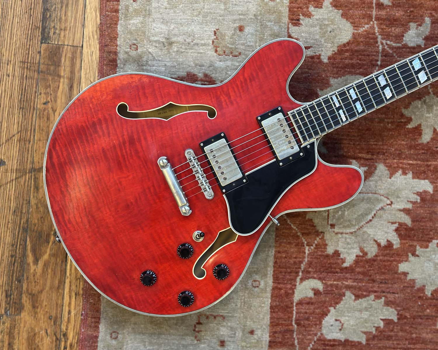 Eastman T59/V Semi-Hollow Thinline Electric Guitar w/ OHSC - Seymour Duncan Antiquities