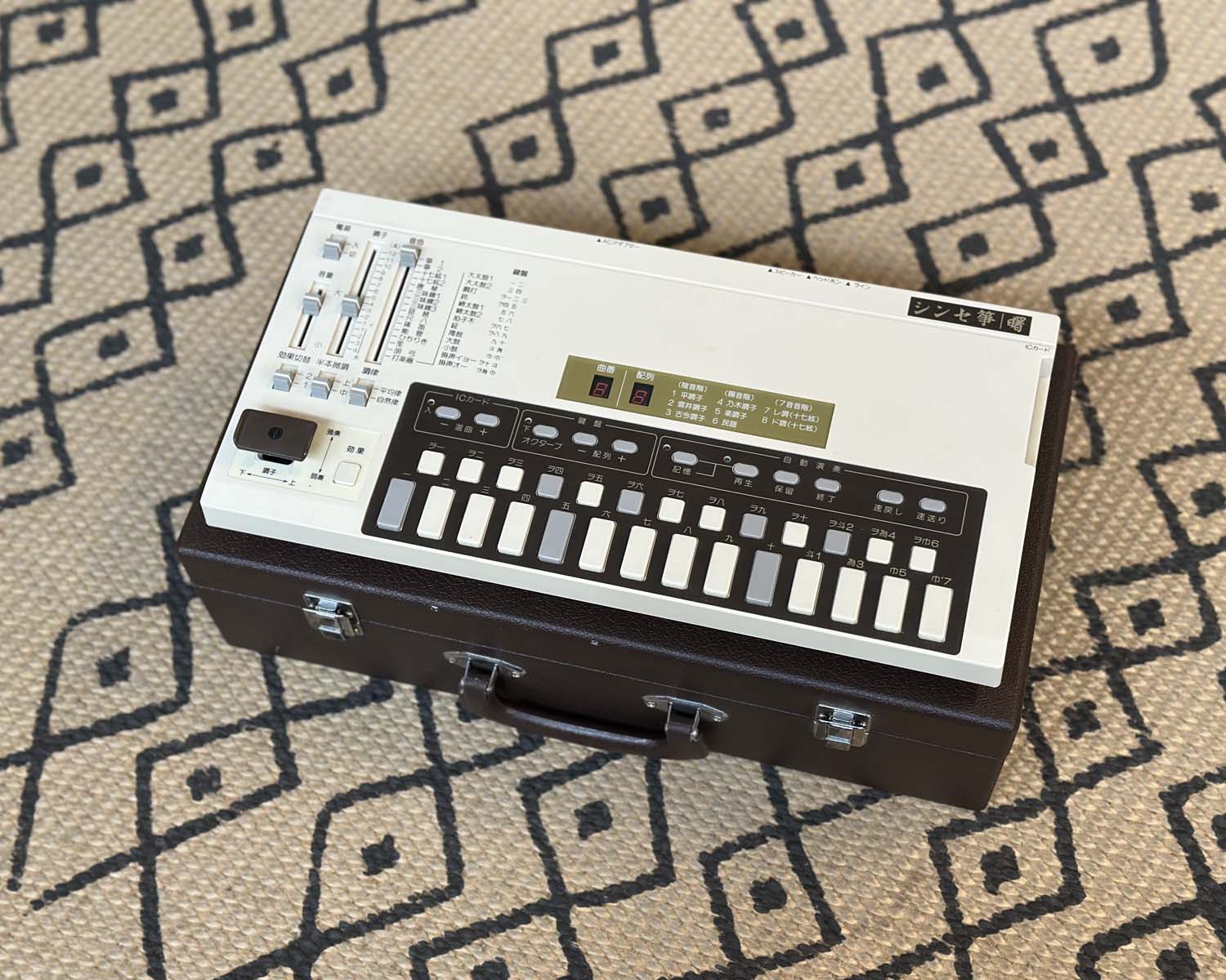 Akebono SK-10 Koto Synthesizer (Suiko ST-100) - Image 2