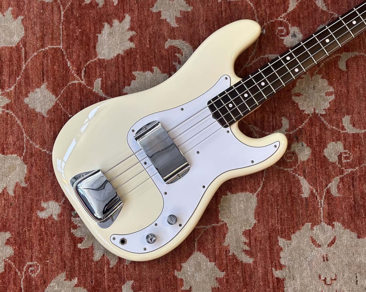 1979 Fender Precision Bass (5.38kg)