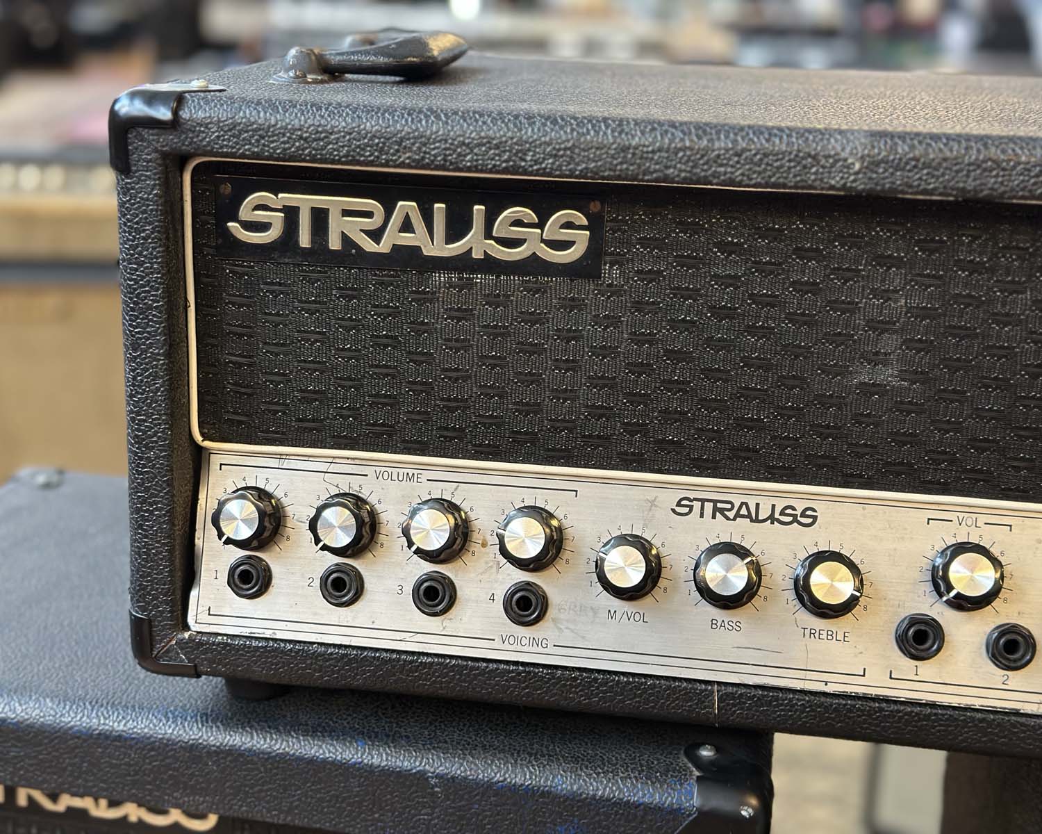 1970s Strauss Minuet Valve PA Head & Speakers - Image 3