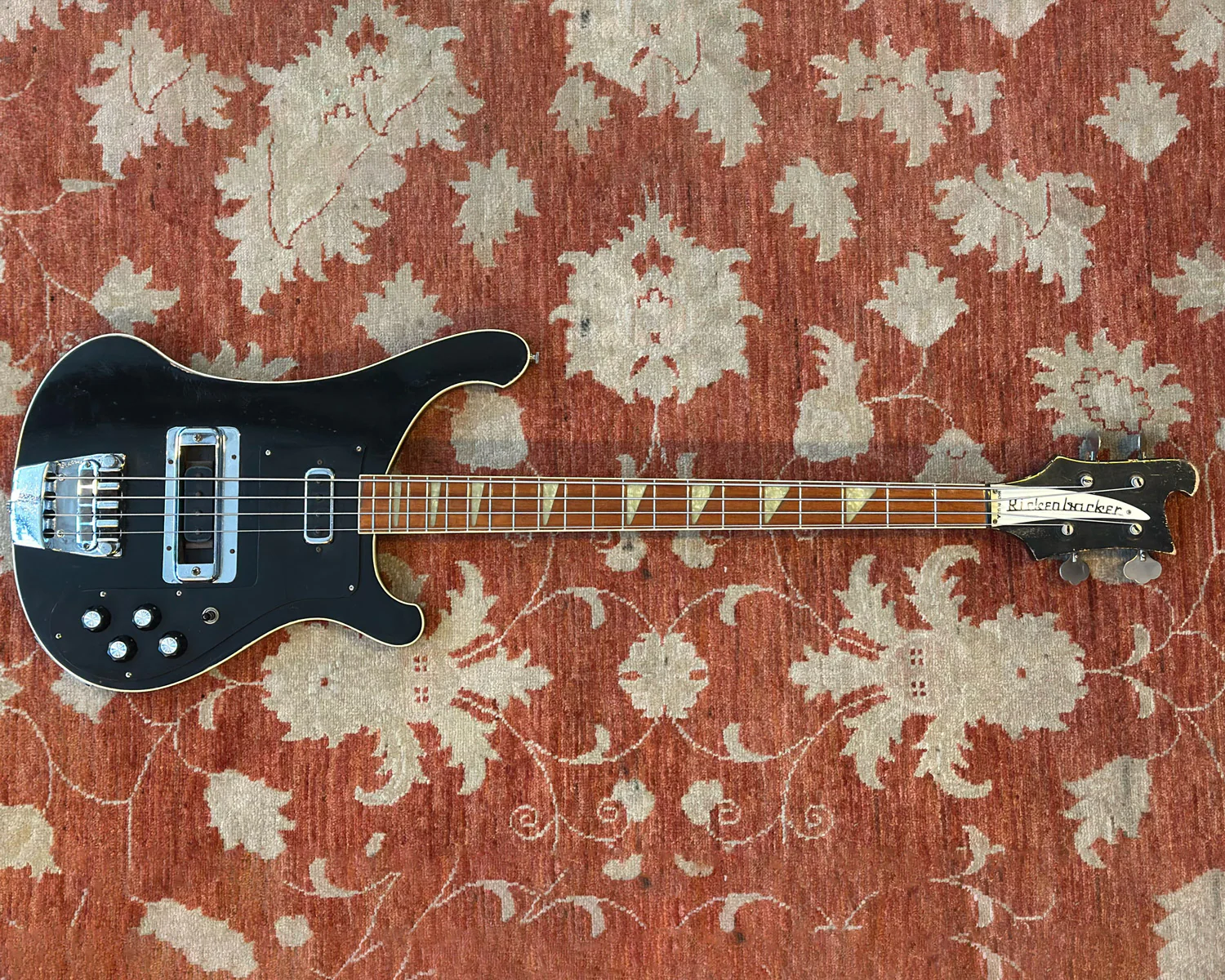1975 Rickenbacker 4001 Bass "Jet-Glo" w/ HSC - Image 3
