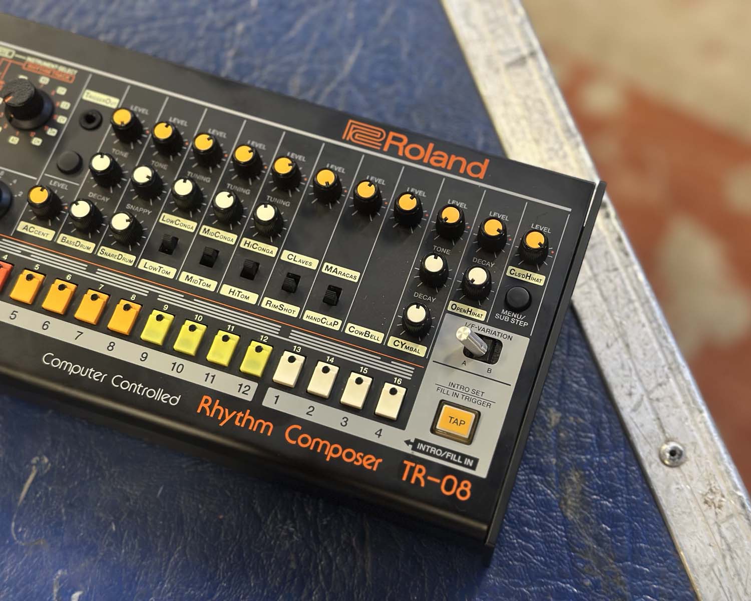 Roland TR-08 Rhythm Composer - Image 4
