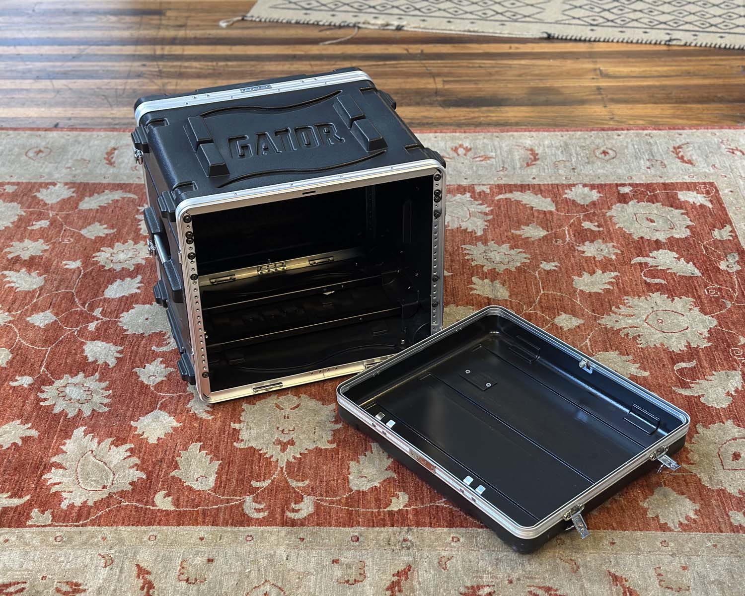 Gator 8U Rolling Rack - Image 8
