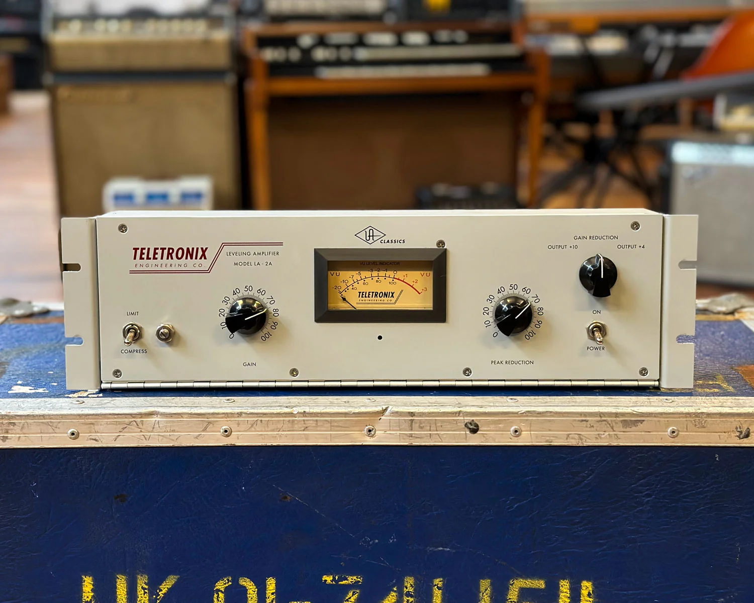 Universal Audio LA-2A Classic Levelling Amplifier