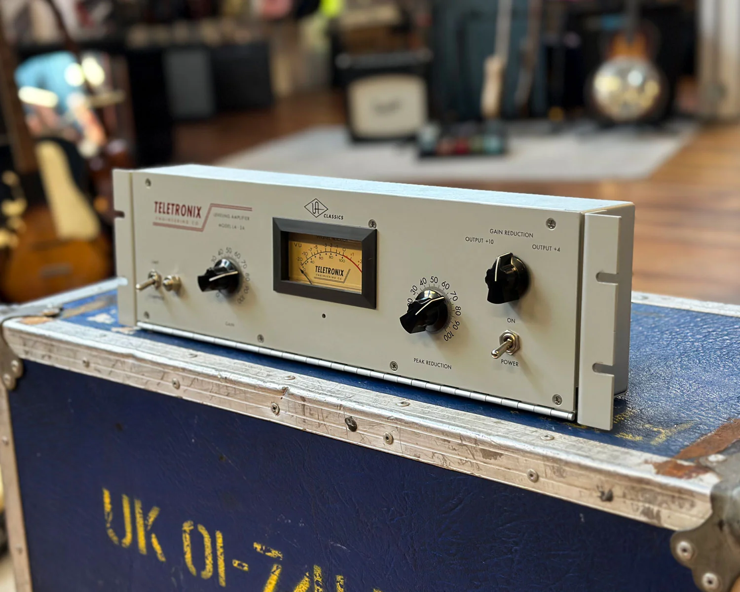 Universal Audio LA-2A Classic Levelling Amplifier - Image 10