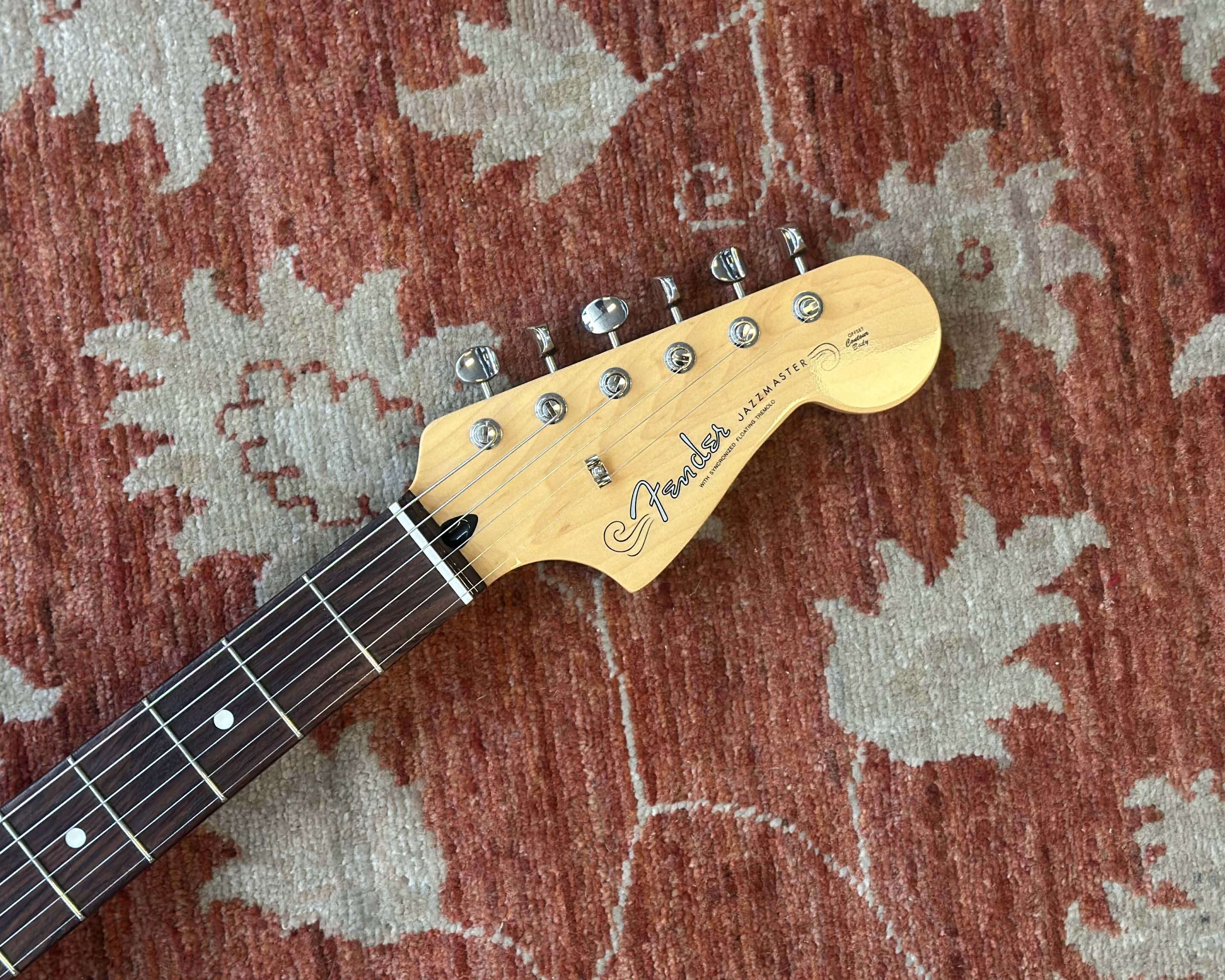 Fender Made in Japan Adjusto-Matic Jazzmaster HH - Black - Image 2