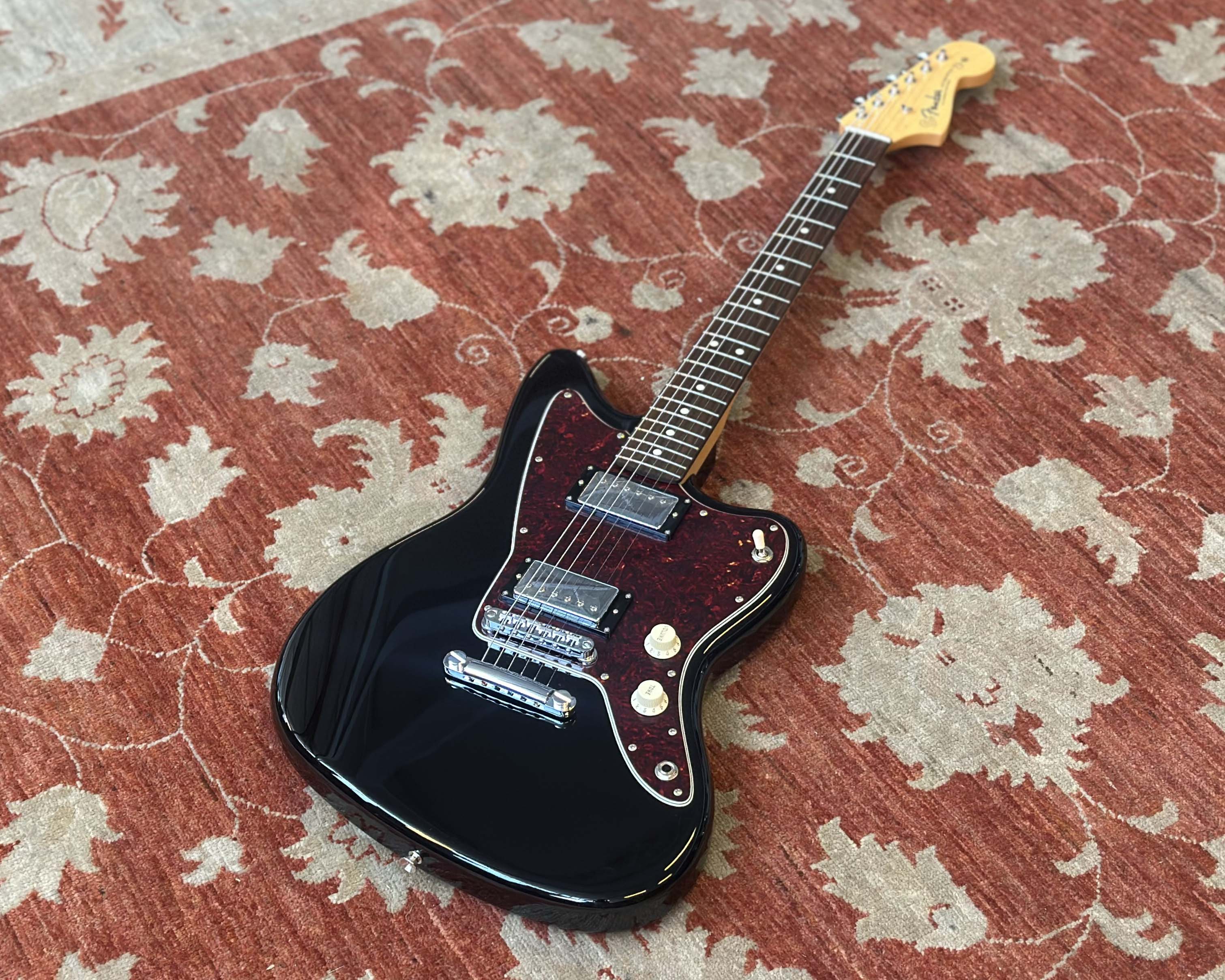 Fender Made in Japan Adjusto-Matic Jazzmaster HH - Black - Image 8