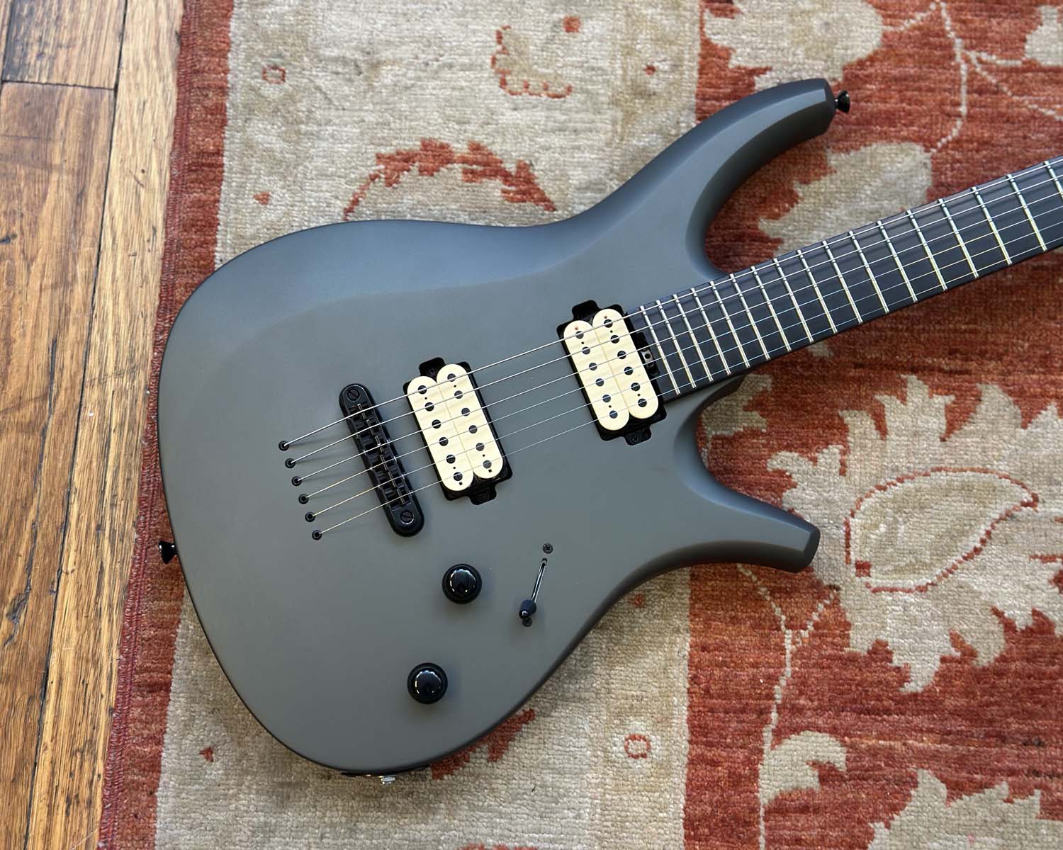 Manson Oryx VI - Dry Green Satin w/ SSC
