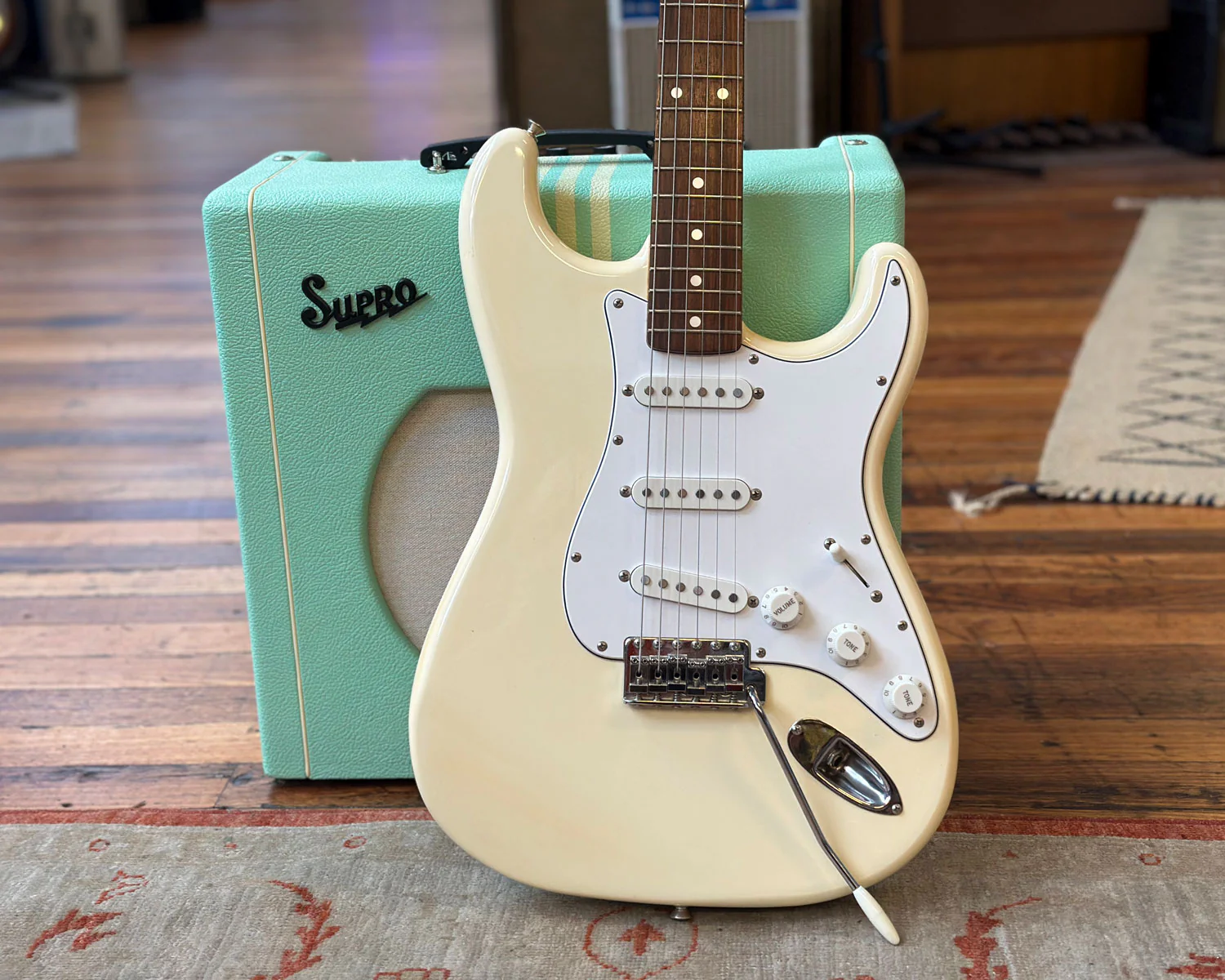 1986 Fender Stratocaster 'E Series' ST-72-55 - Olympic White - Image 11
