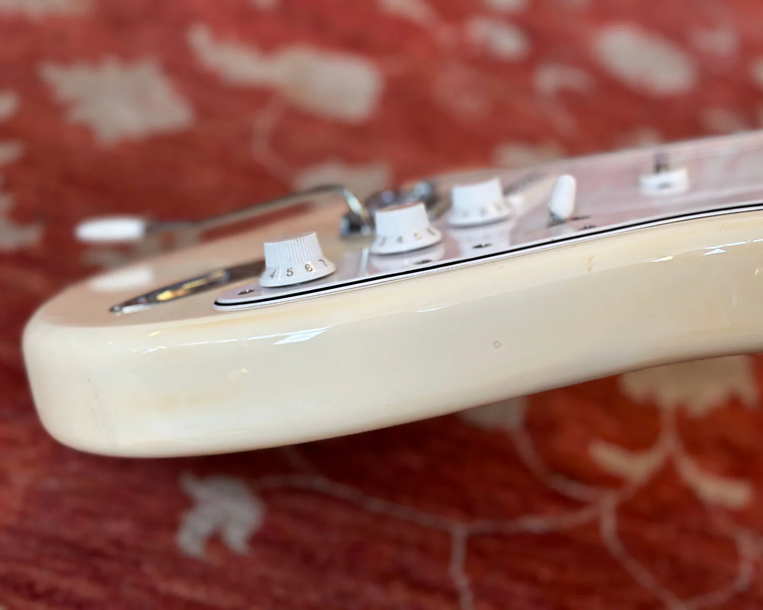 1986 Fender Stratocaster 'E Series' ST-72-55 - Olympic White - Image 9