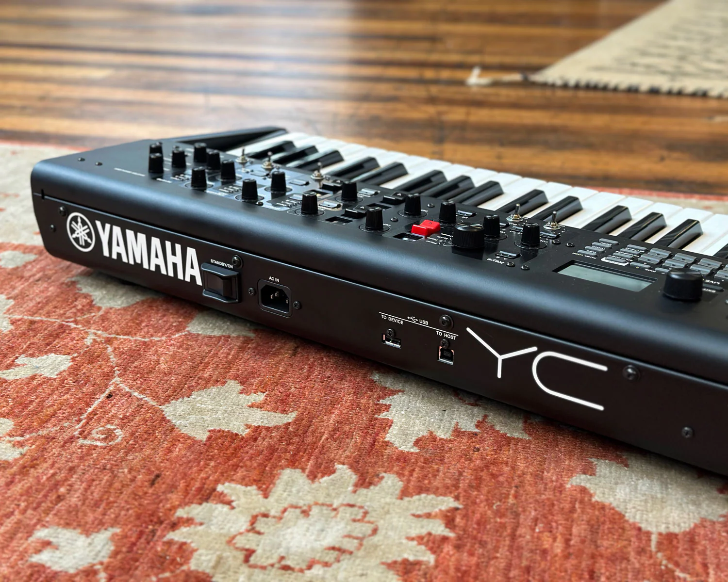 YAMAHA YC61 61-Key Synthesizer/Stage Keyboard - Image 7
