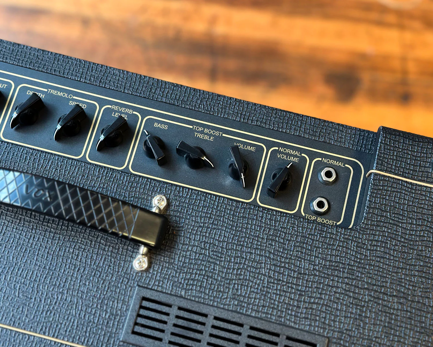 VOX AC15CH Custom Guitar Amplifier Head - Image 7
