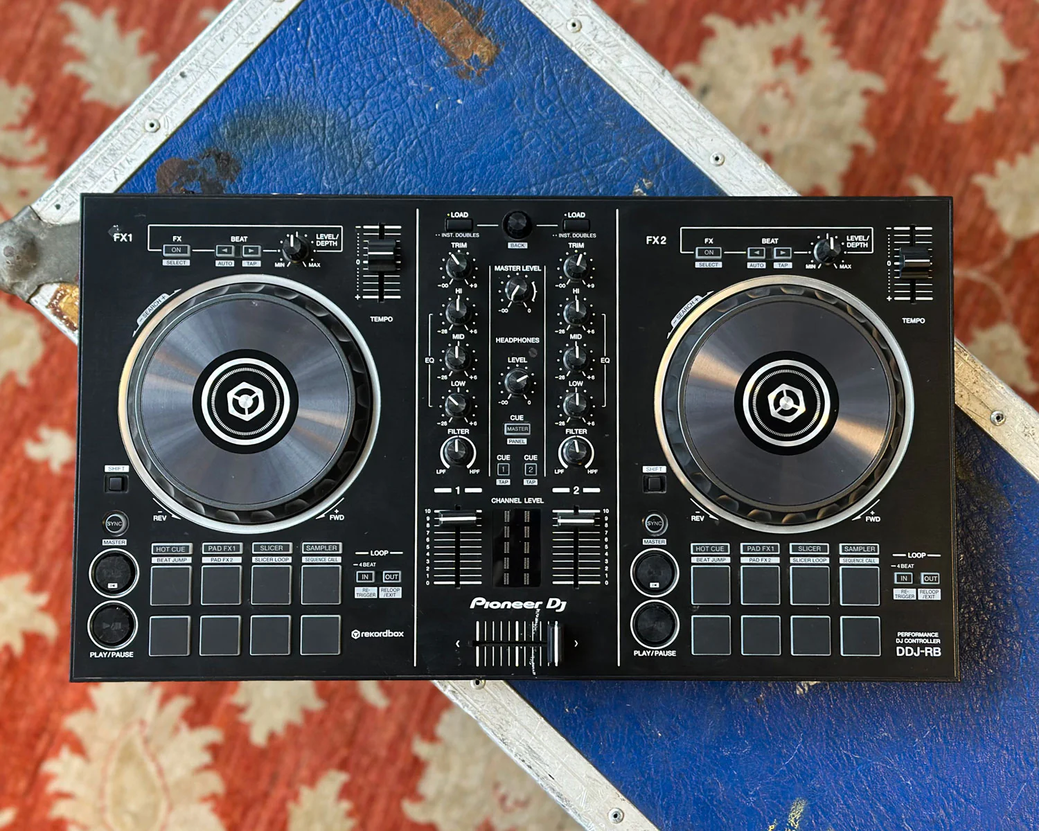 Pioneer DDJ-RB Controller