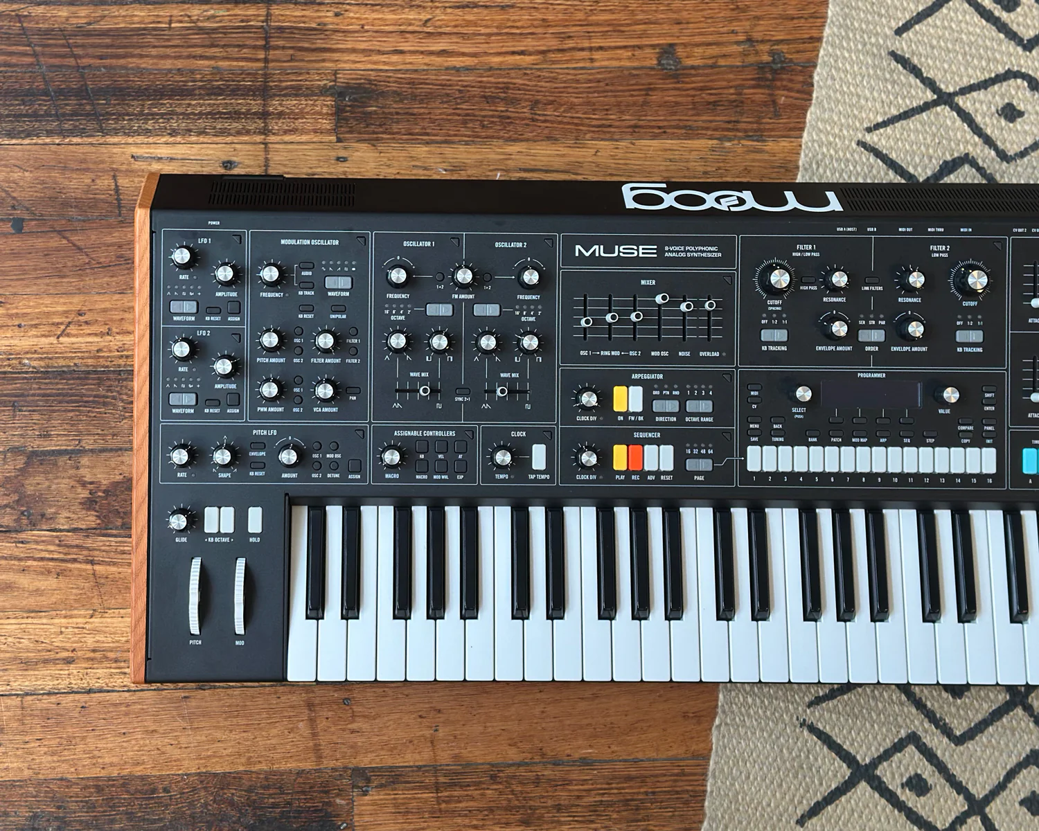 Moog Muse 8-Voice Polyphonic Synthesizer - Image 3