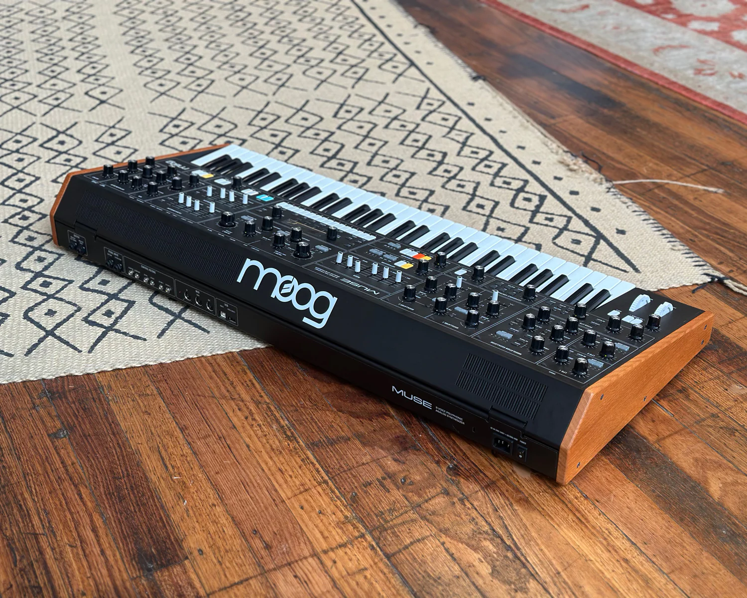 Moog Muse 8-Voice Polyphonic Synthesizer - Image 6