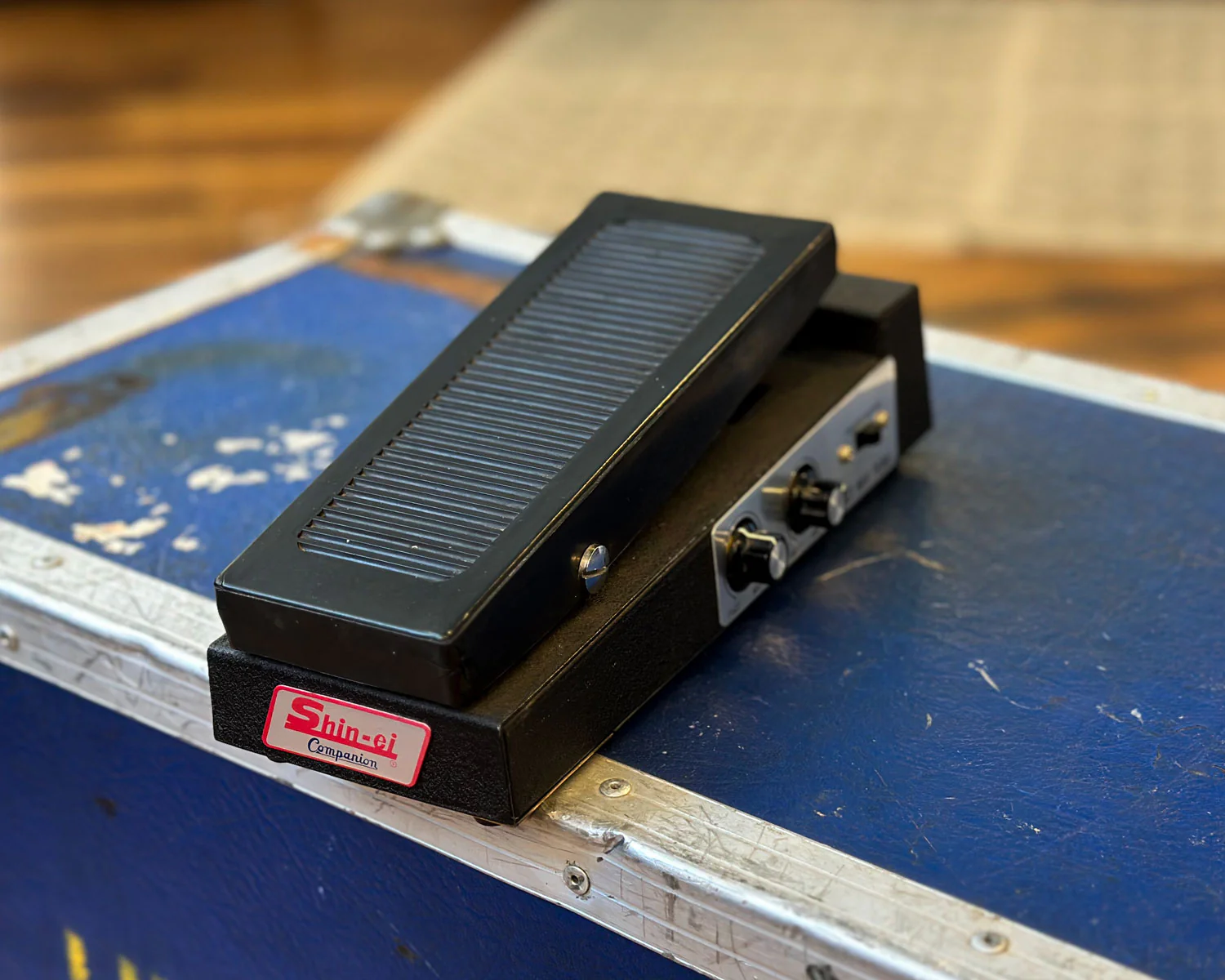 Shin-ei Companion 8T-R - Fuzz Wah - Image 4