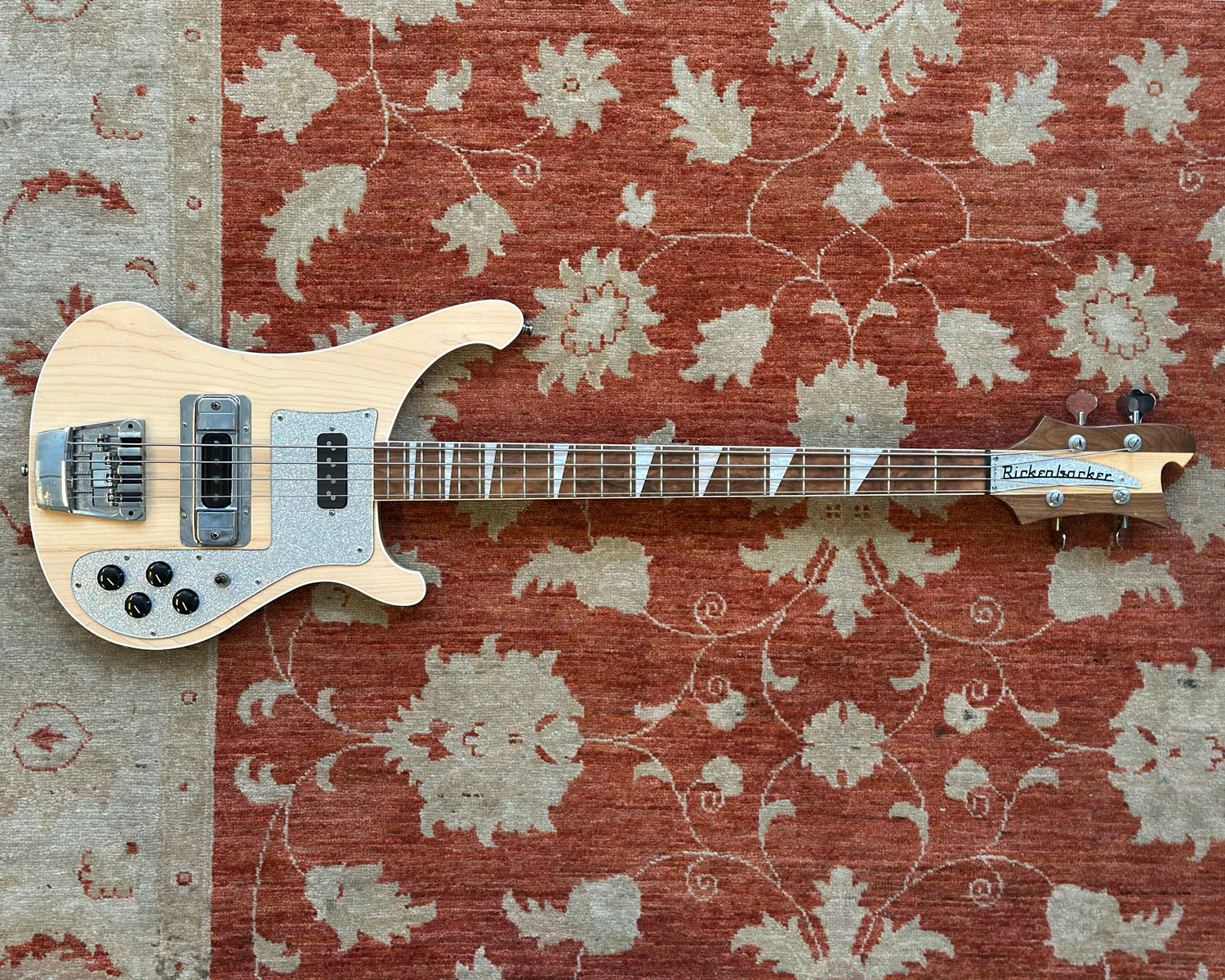 2021 Rickenbacker 4003 Bass - Maple Glo (Unfinished Fingerboard Model) - Image 3