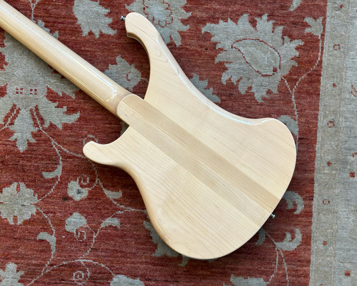 2021 Rickenbacker 4003 Bass - Maple Glo (Unfinished Fingerboard Model) - Image 4