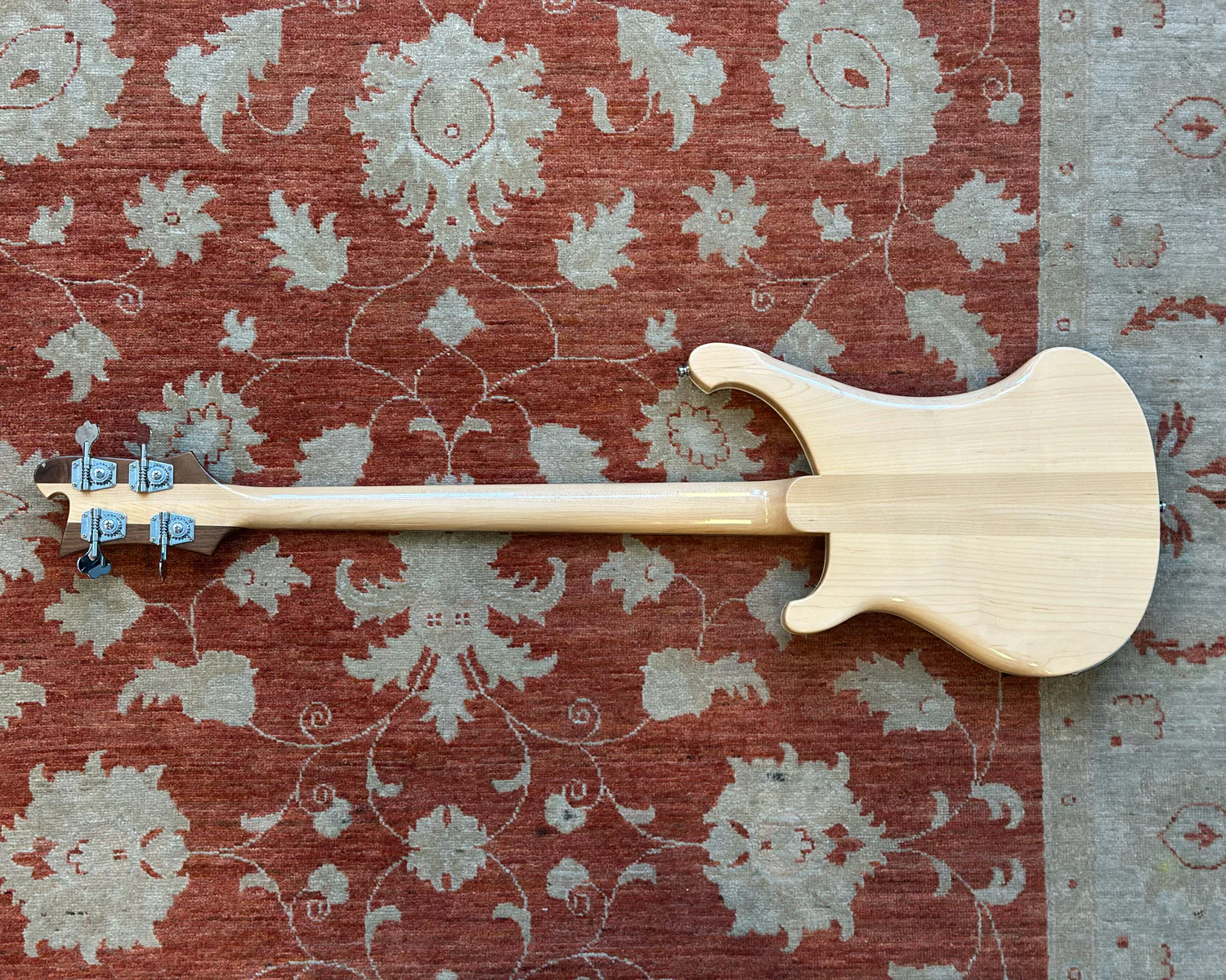 2021 Rickenbacker 4003 Bass - Maple Glo (Unfinished Fingerboard Model) - Image 6