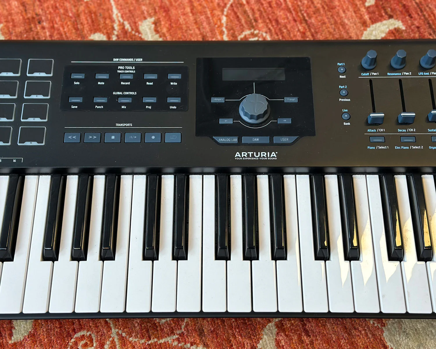 Arturia Keylab 61 Mk2 - Black - Image 3