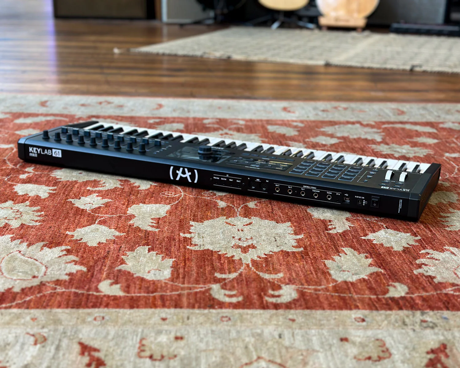 Arturia Keylab 61 Mk2 - Black - Image 5