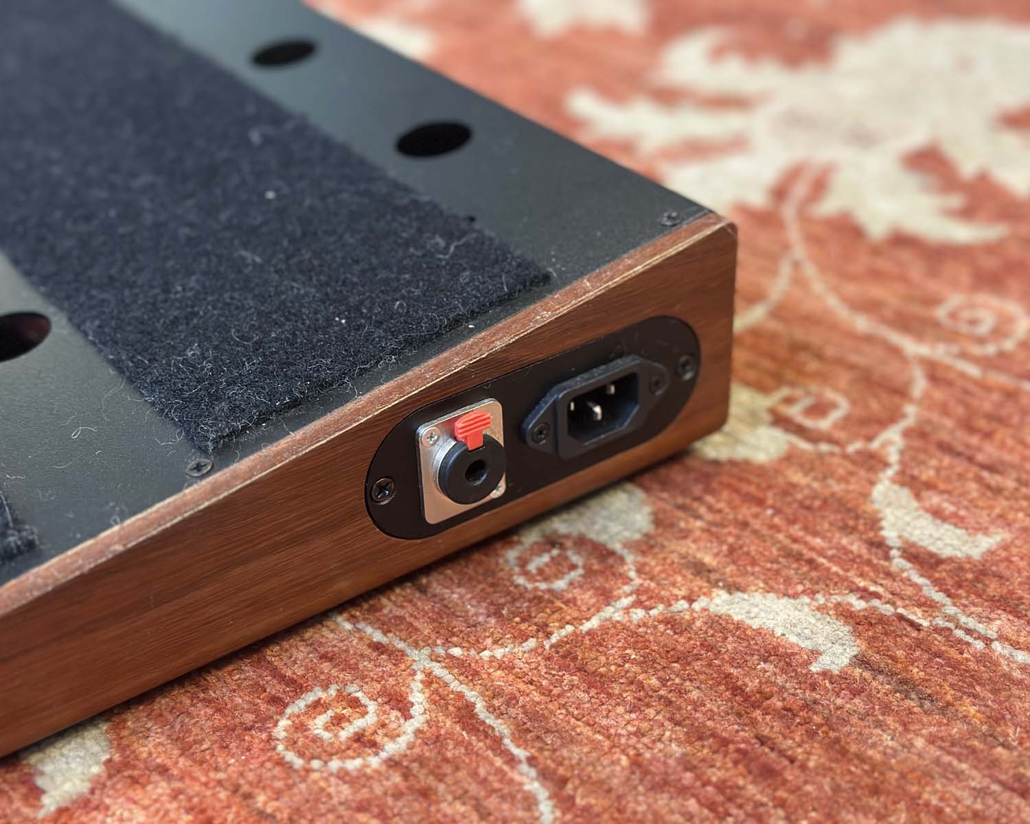 Caseman Gentleman Pedalboard in Flight Case - Small - Image 4
