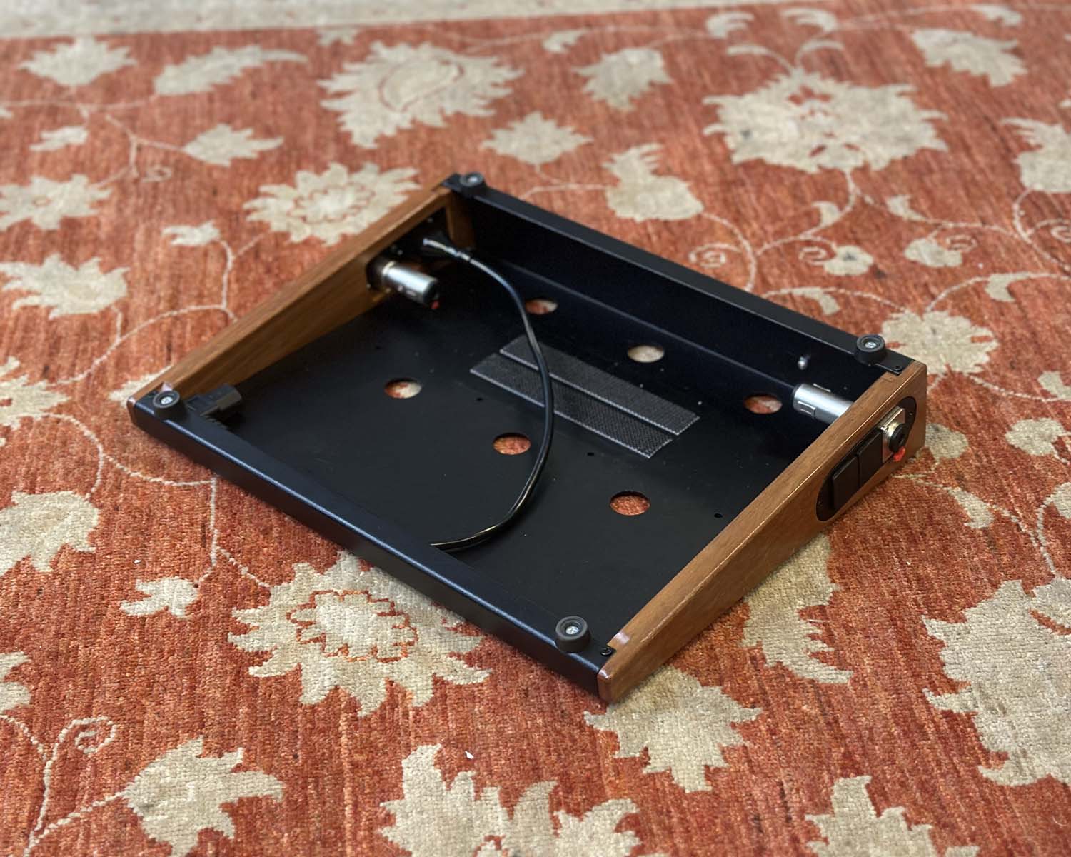 Caseman Gentleman Pedalboard in Flight Case - Small - Image 5