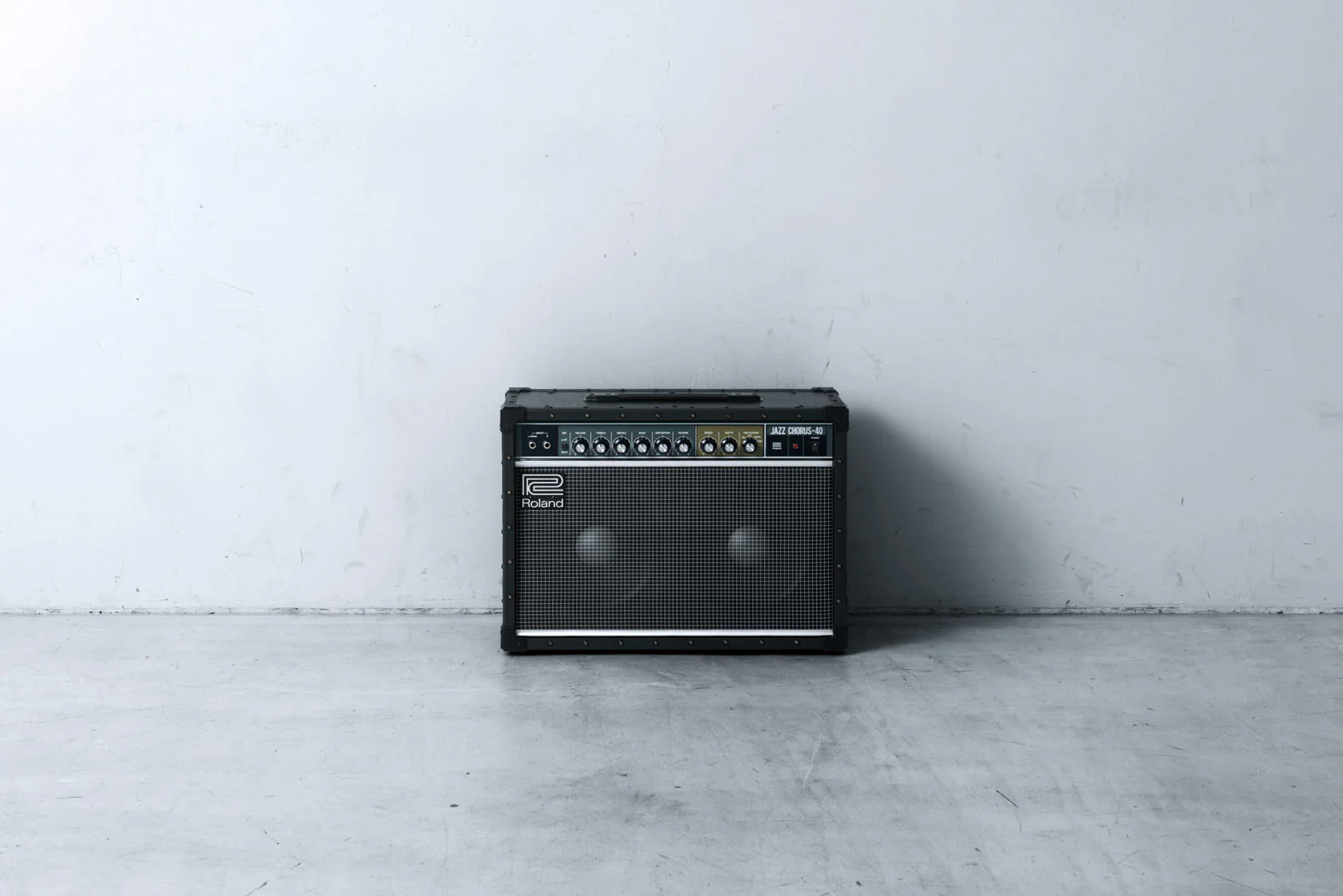 Roland JC-40 Jazz Chorus 40 Watt Twin Speaker Guitar Amplifier - Image 5
